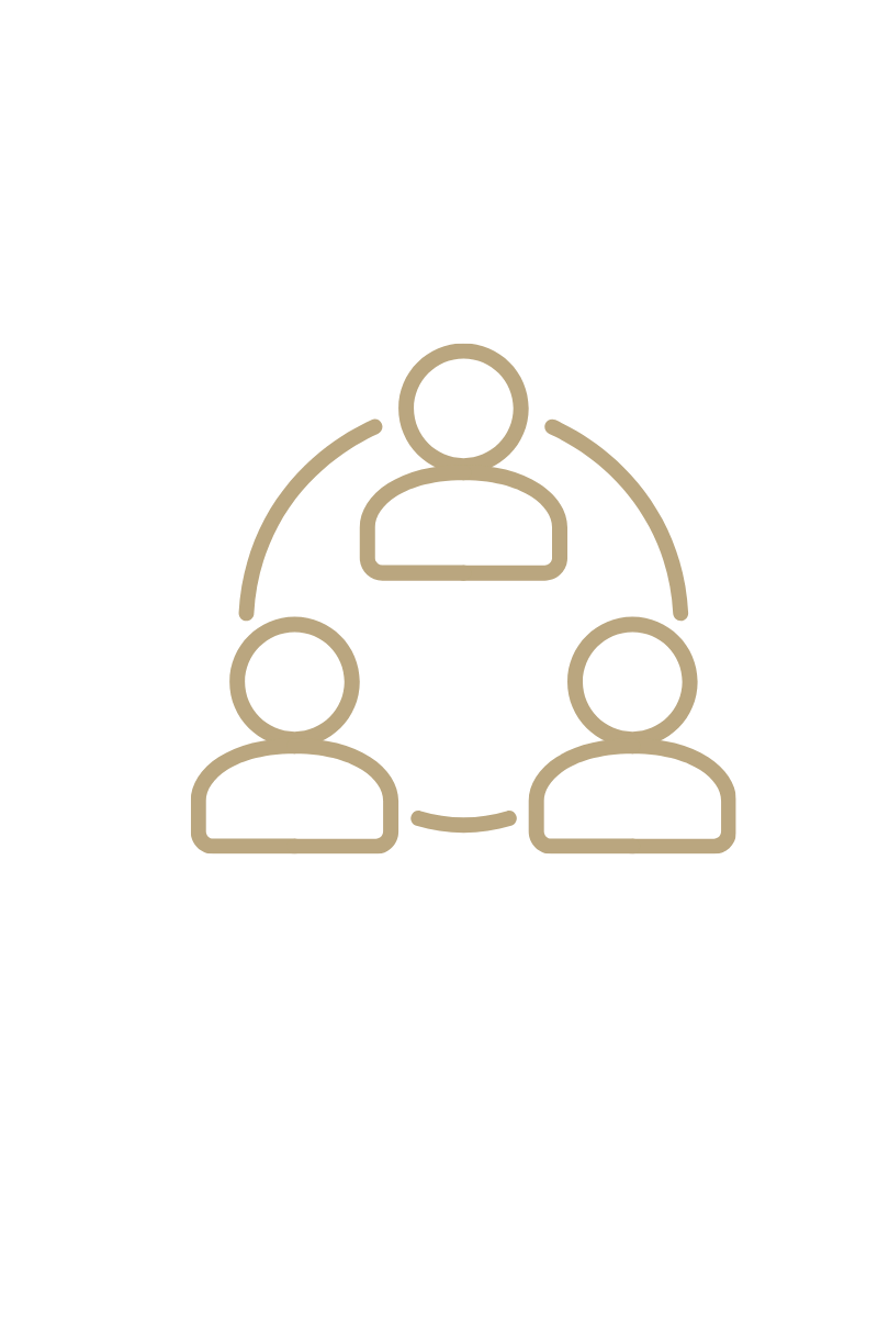 Icon of three people connected in a circle, representing teamwork or collaboration.