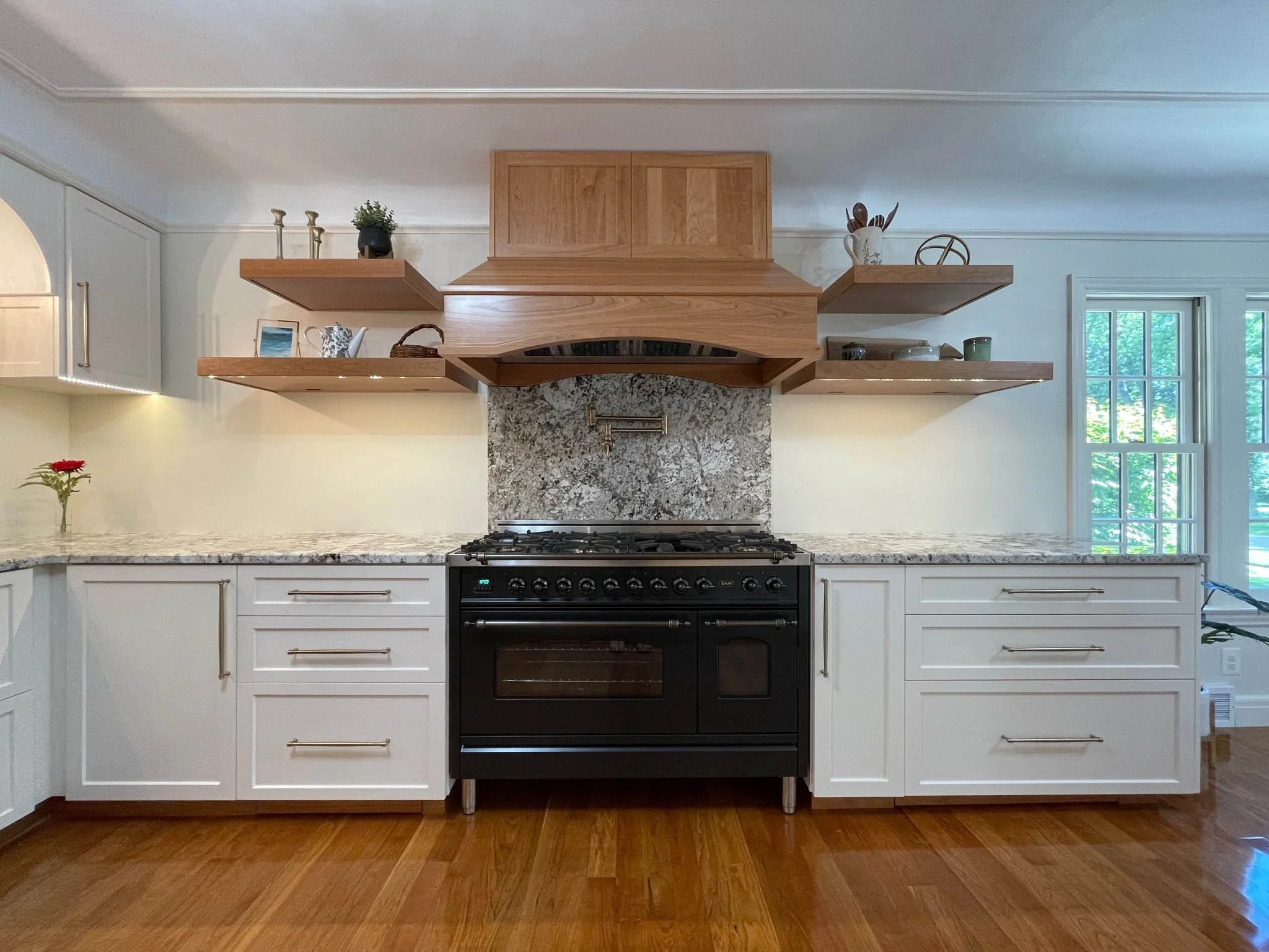 Historic Residence — Gourmet Kitchen