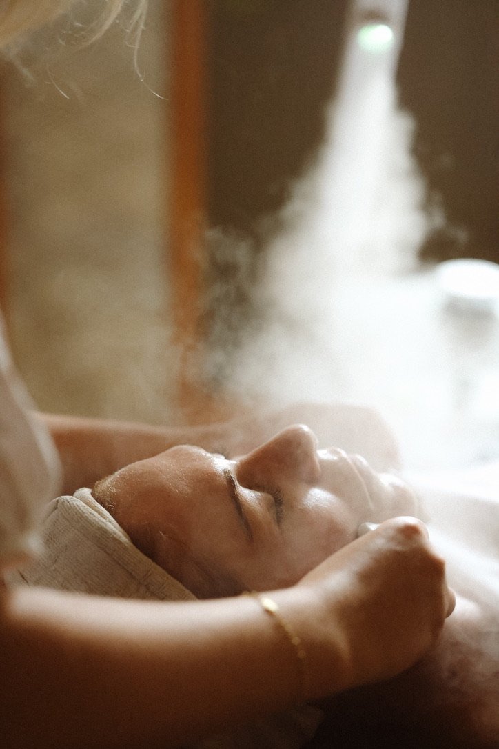 90-Minute Deluxe Custom Tailored Facial