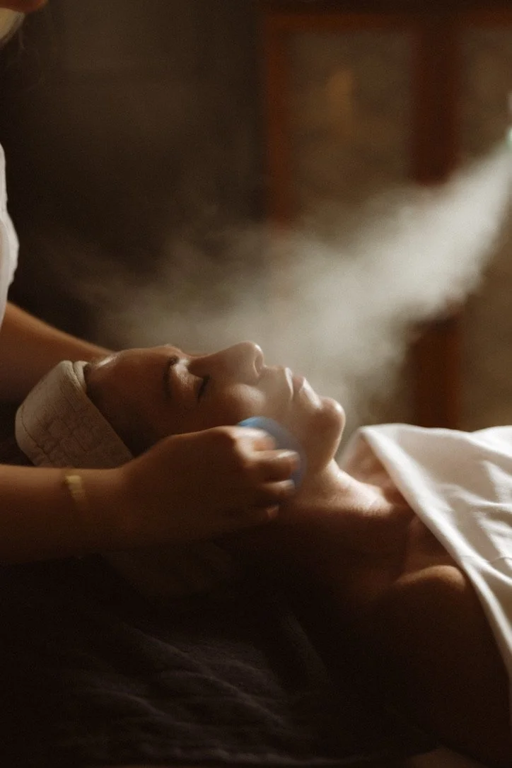 60-Minute Custom Tailored Facial