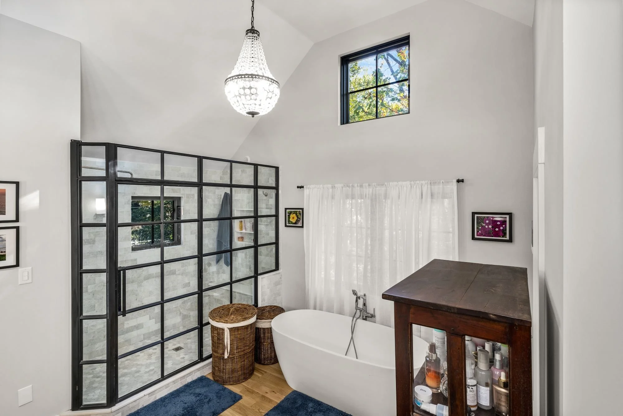 primary-bath-with-black-windows-sunlit-tub-haddonfield-nj.jpg