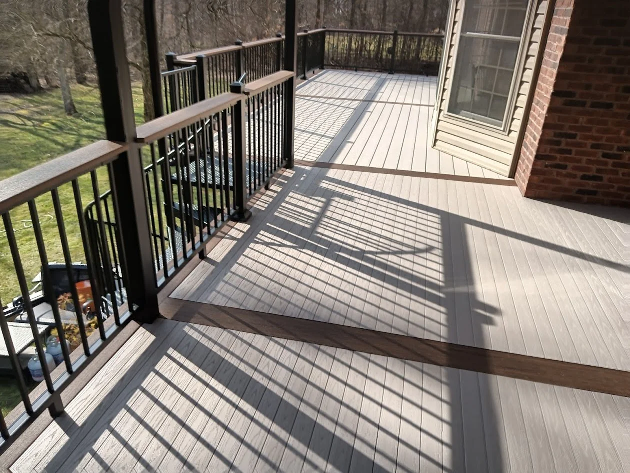 PVC composite decking that is maintaince free