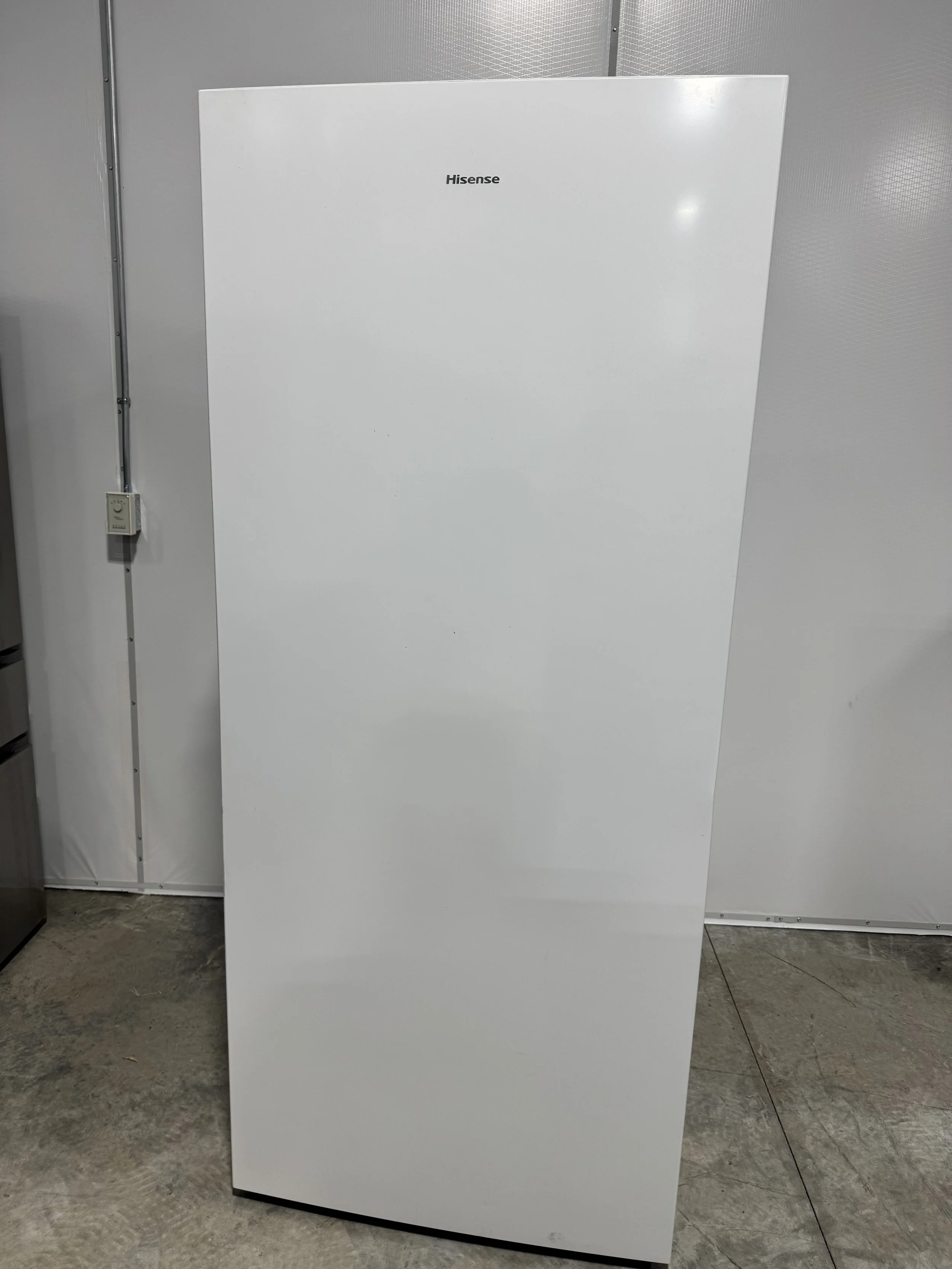 Hisense 21.2 Cu. Ft. Upright Freezer — White