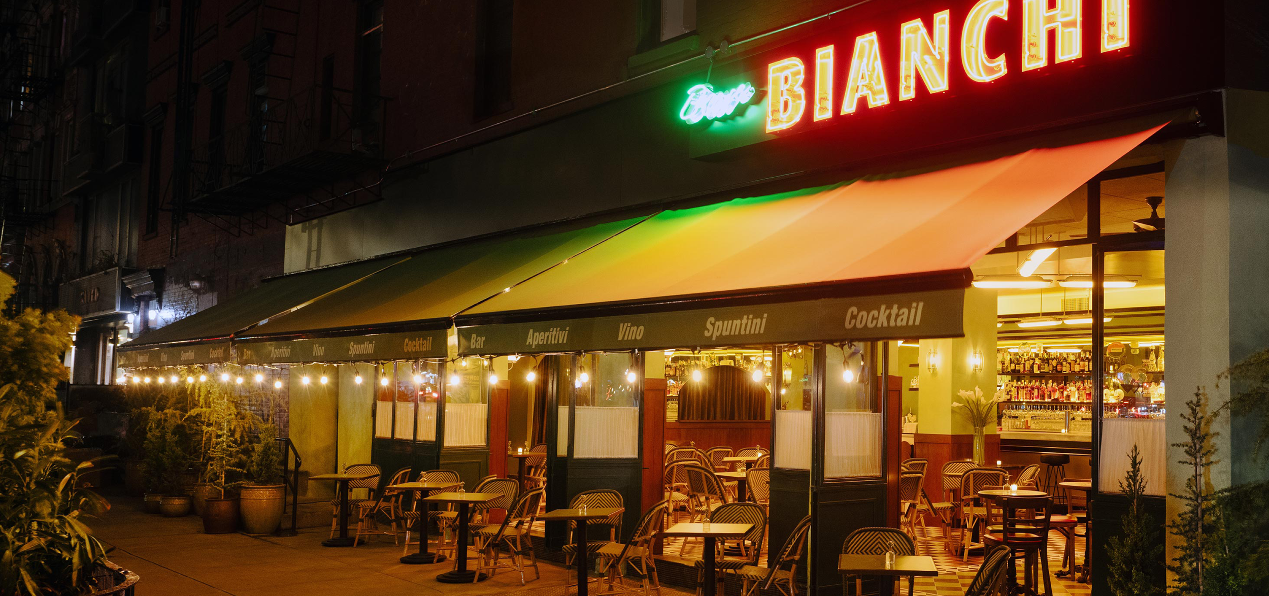 website_homepage_slideshow_BB-awning___.png