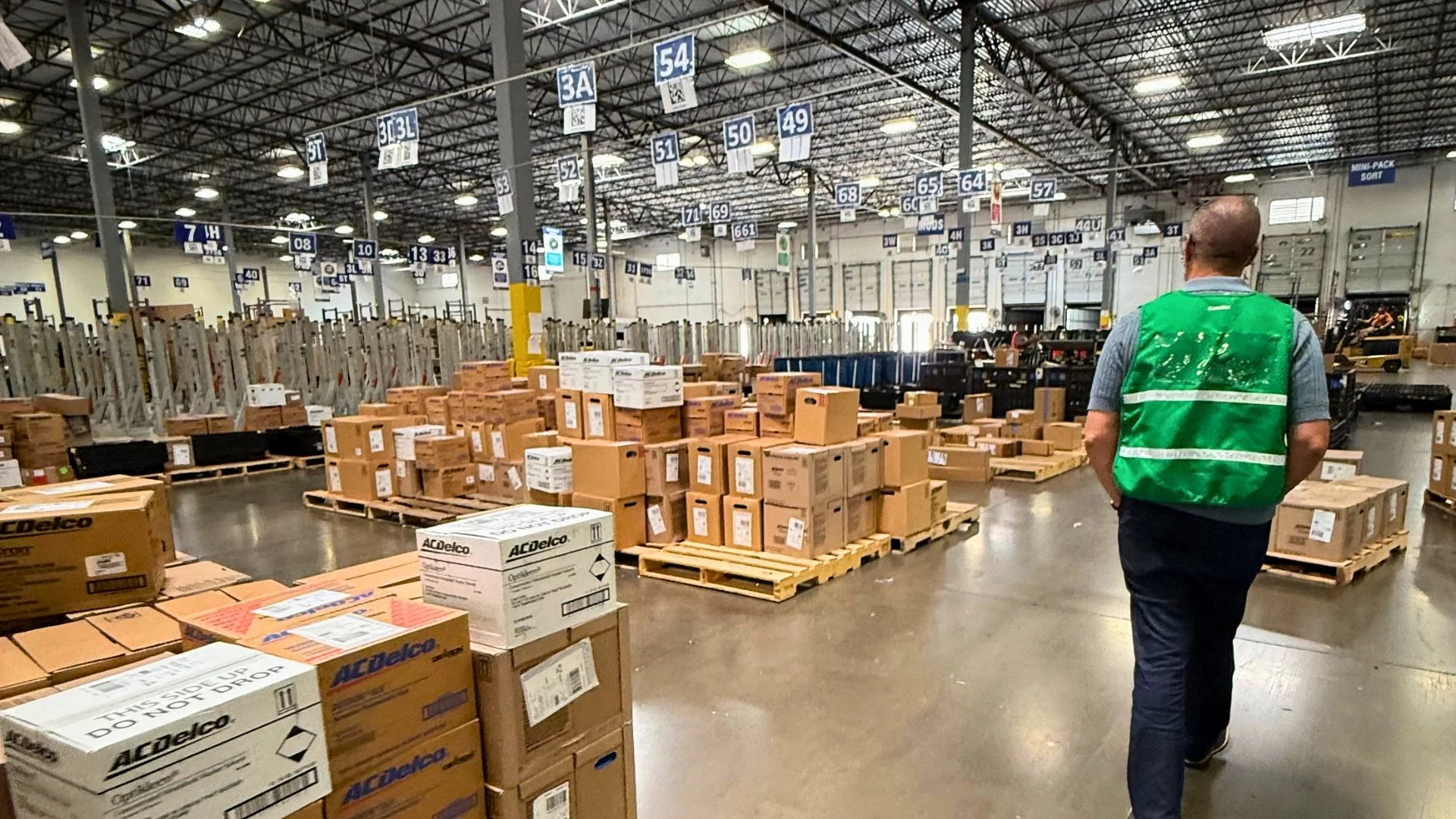 DNA Logistix warehouse and logistics team on the job, a national 3PL hiring associates, drivers, and supervisors coast to coast.