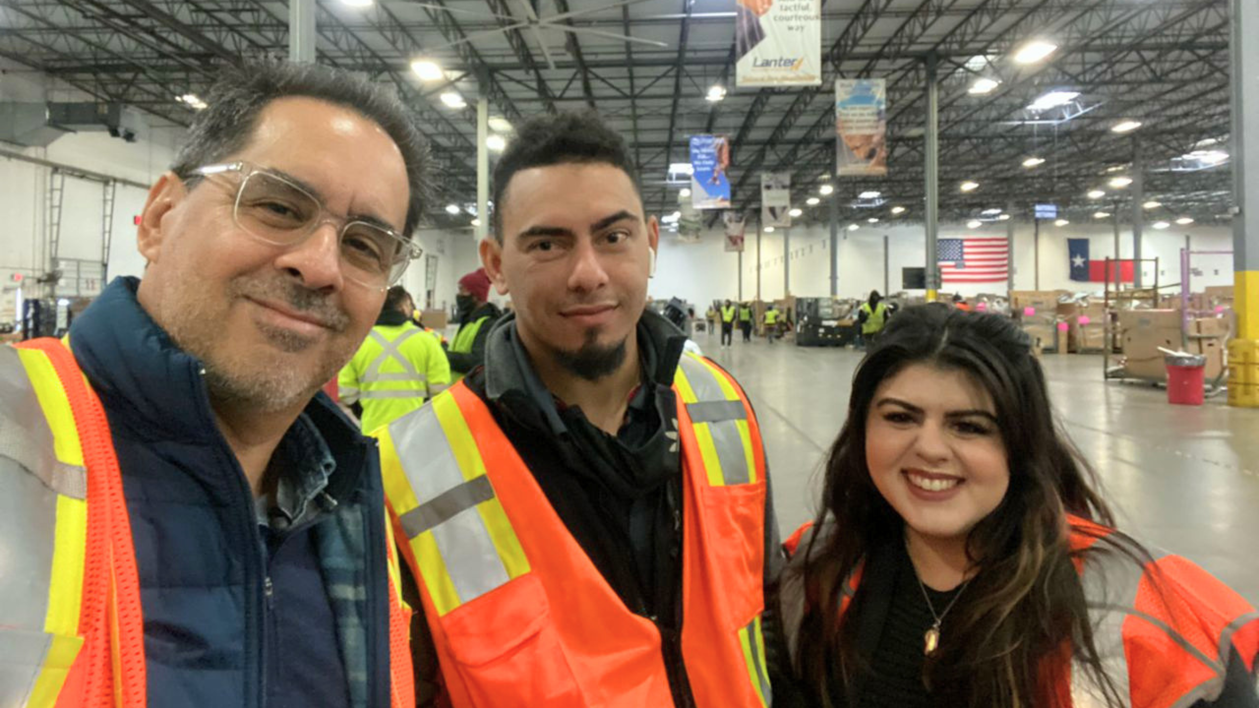 DNA Logistix on-site logistics leadership directing warehouse and transportation operations for national 3PL partners.