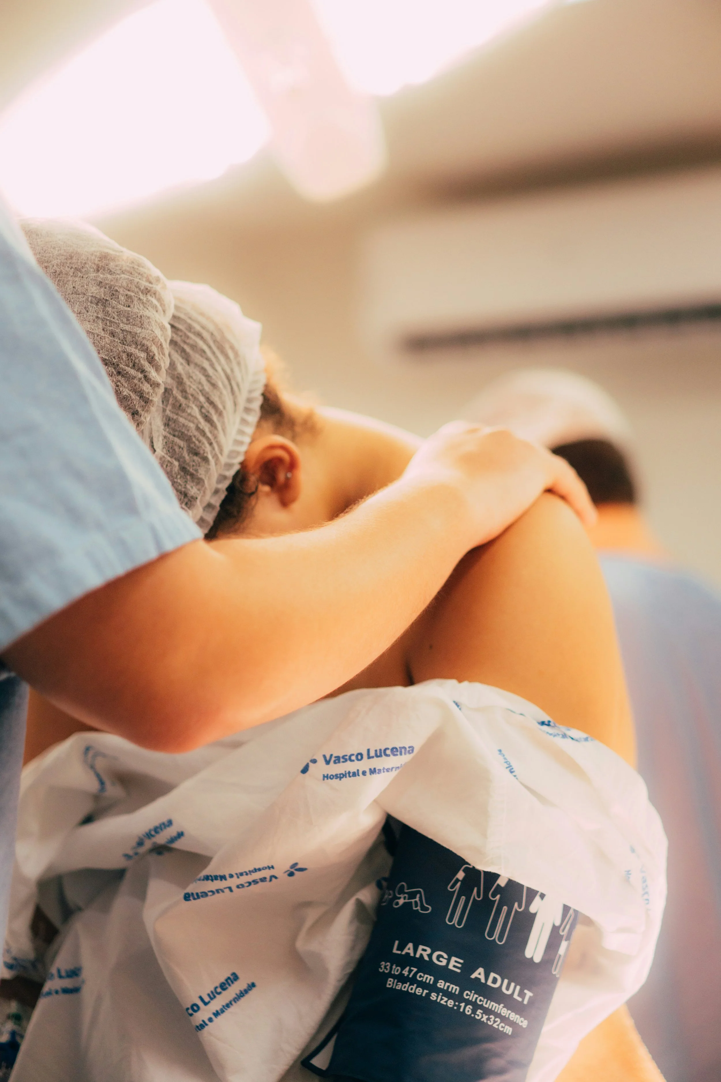 Epidural or Unmedicated Birth? Questions to Help You Decide