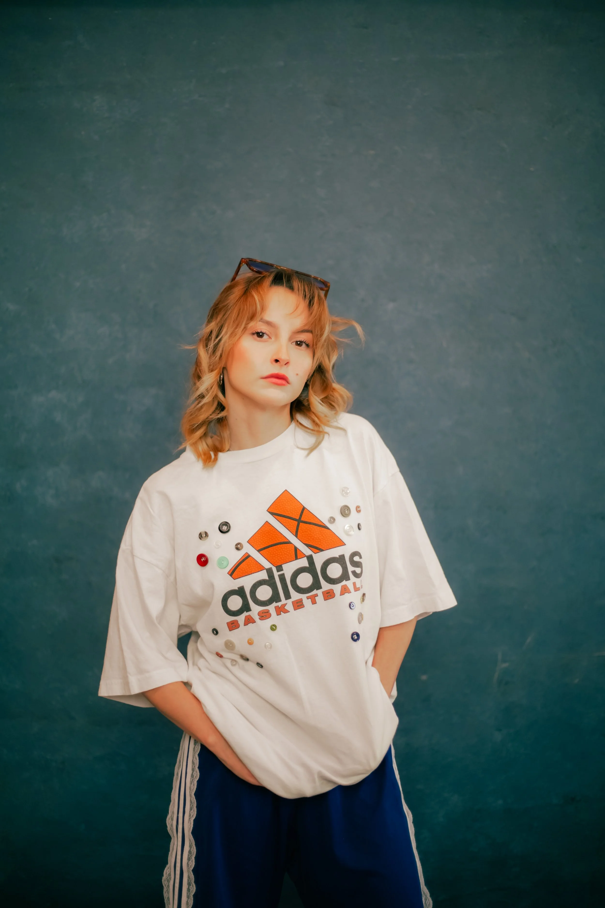 Basketball button tee