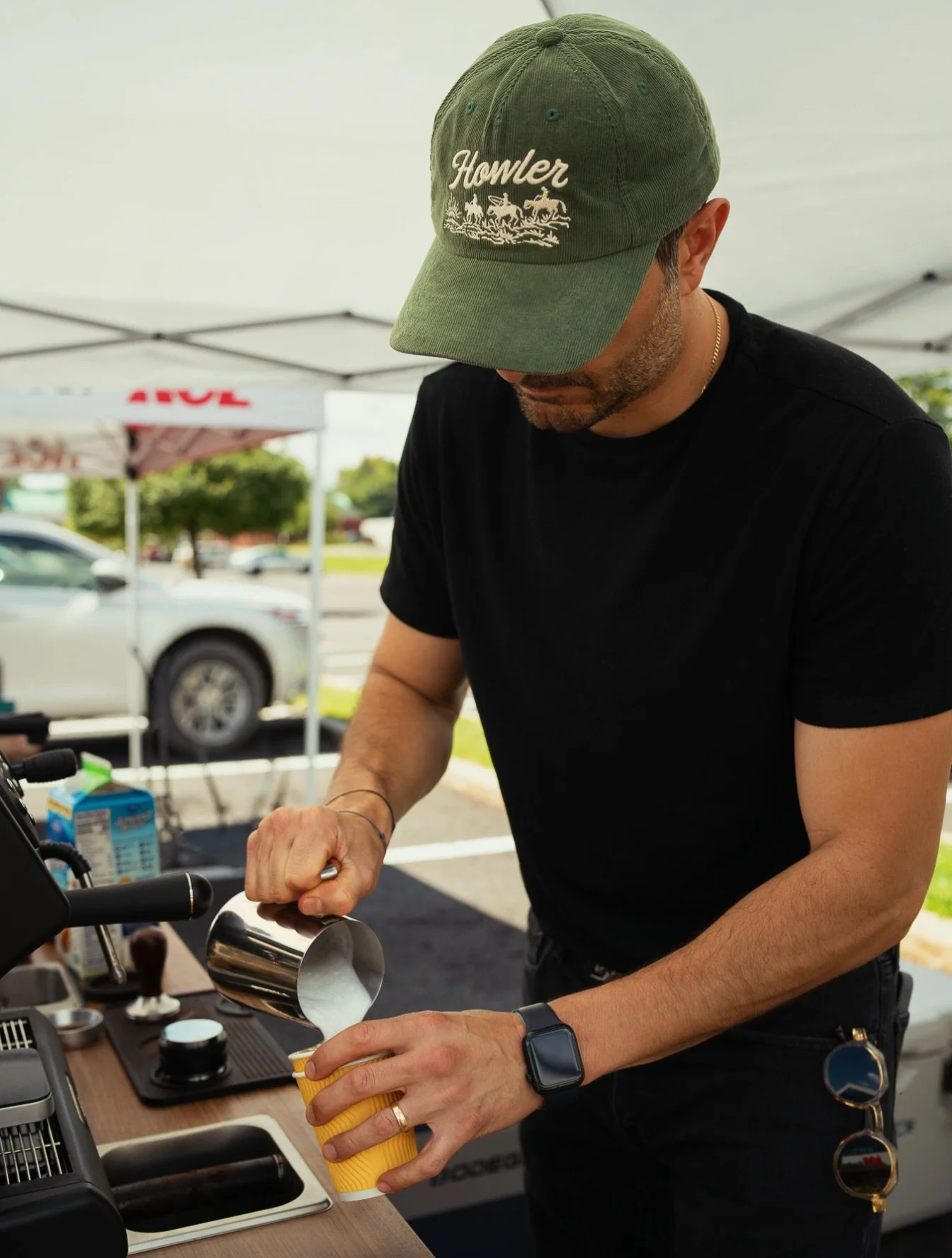 Coffee service, taken care of.

Valiente Coffee brings a mobile coffee catering service to corporate events, open houses, and client gatherings.

Freshly prepared drinks, appetizers, and one less thing for you to worry about.

Planning an event? Let&