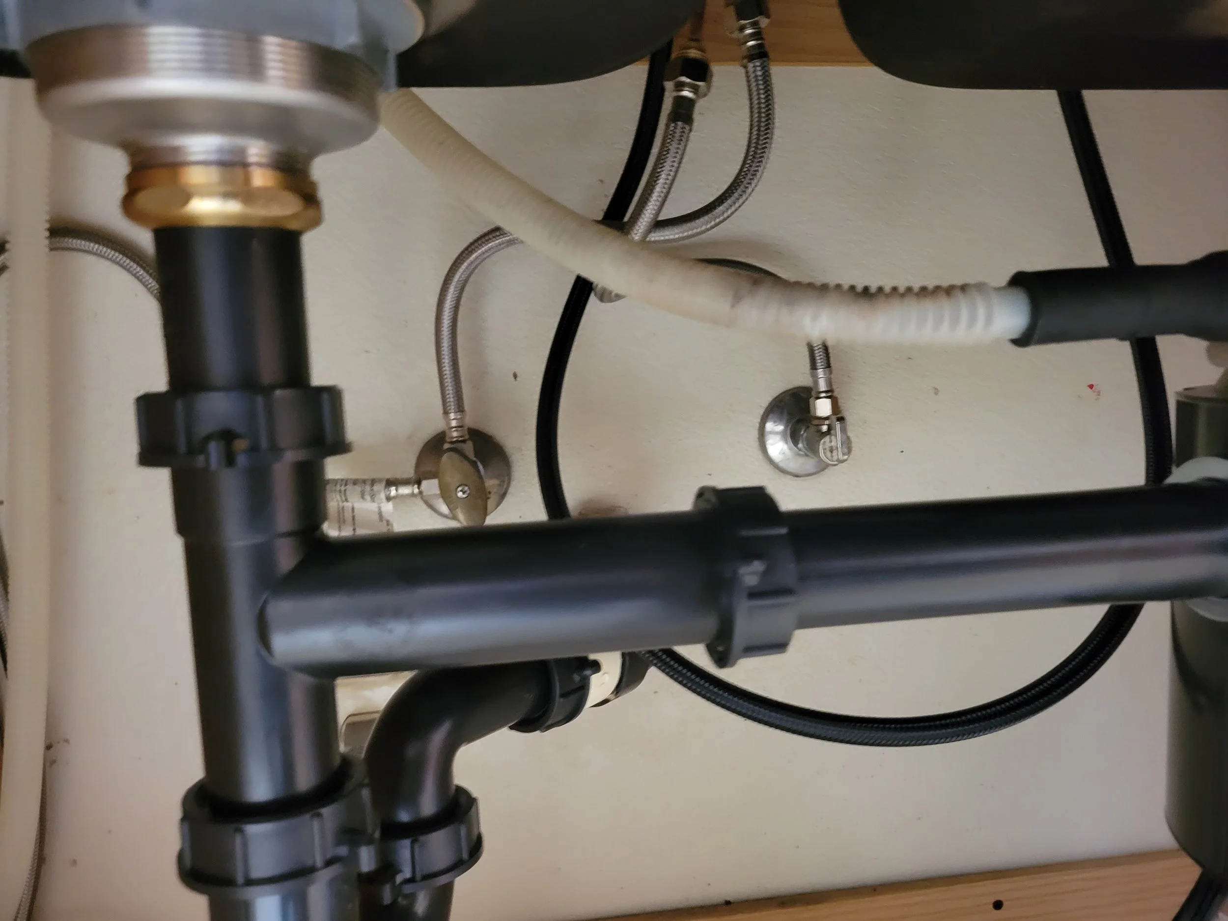 When Reconnecting a Sink Isn't Enough: A Mesa Case Study
