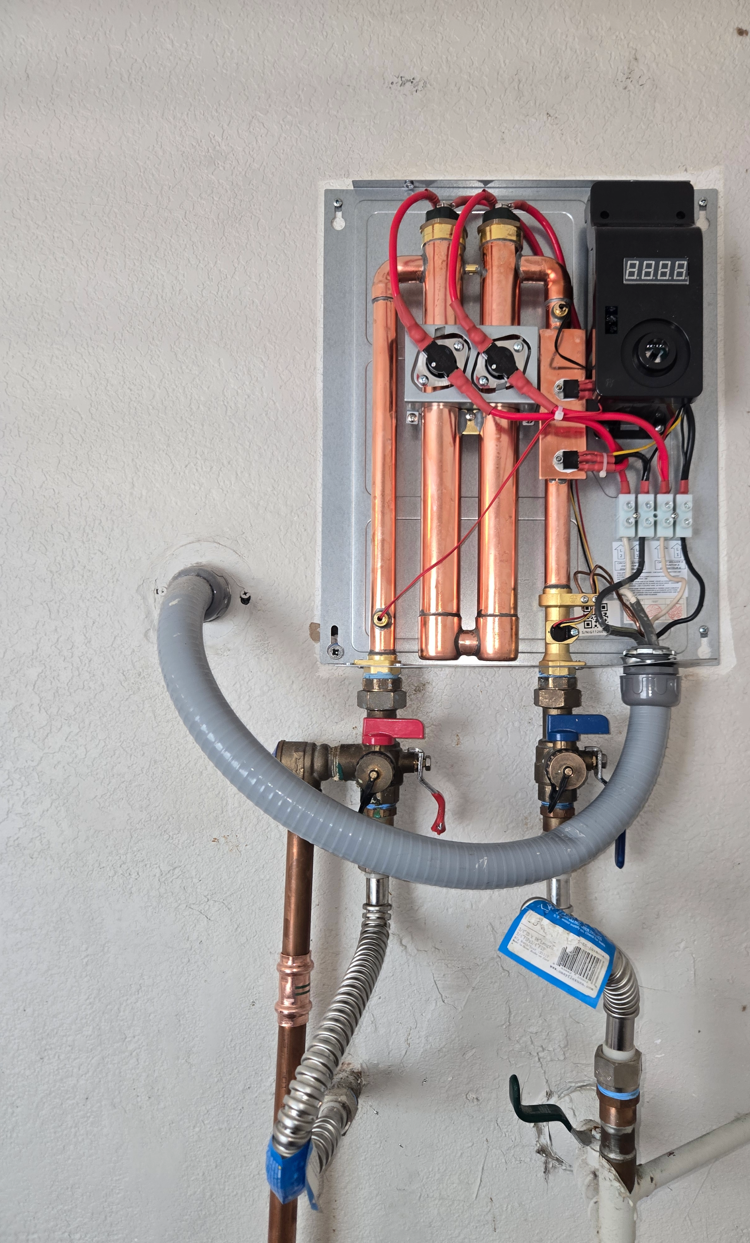 Electric Tankless Water Heater Replacement in Mesa, AZ | Mountain Vista Plumbing