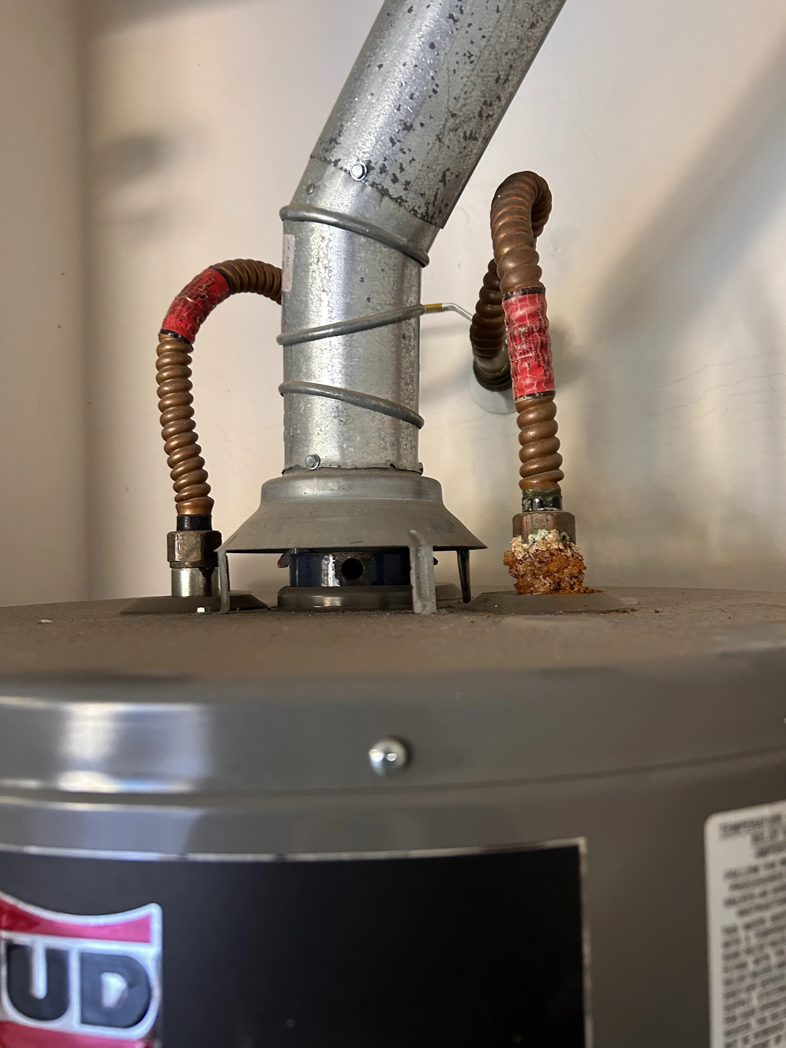 Corroded Water Heater Supply Lines in Mesa, AZ: Warning Signs &amp; When to Replace Them