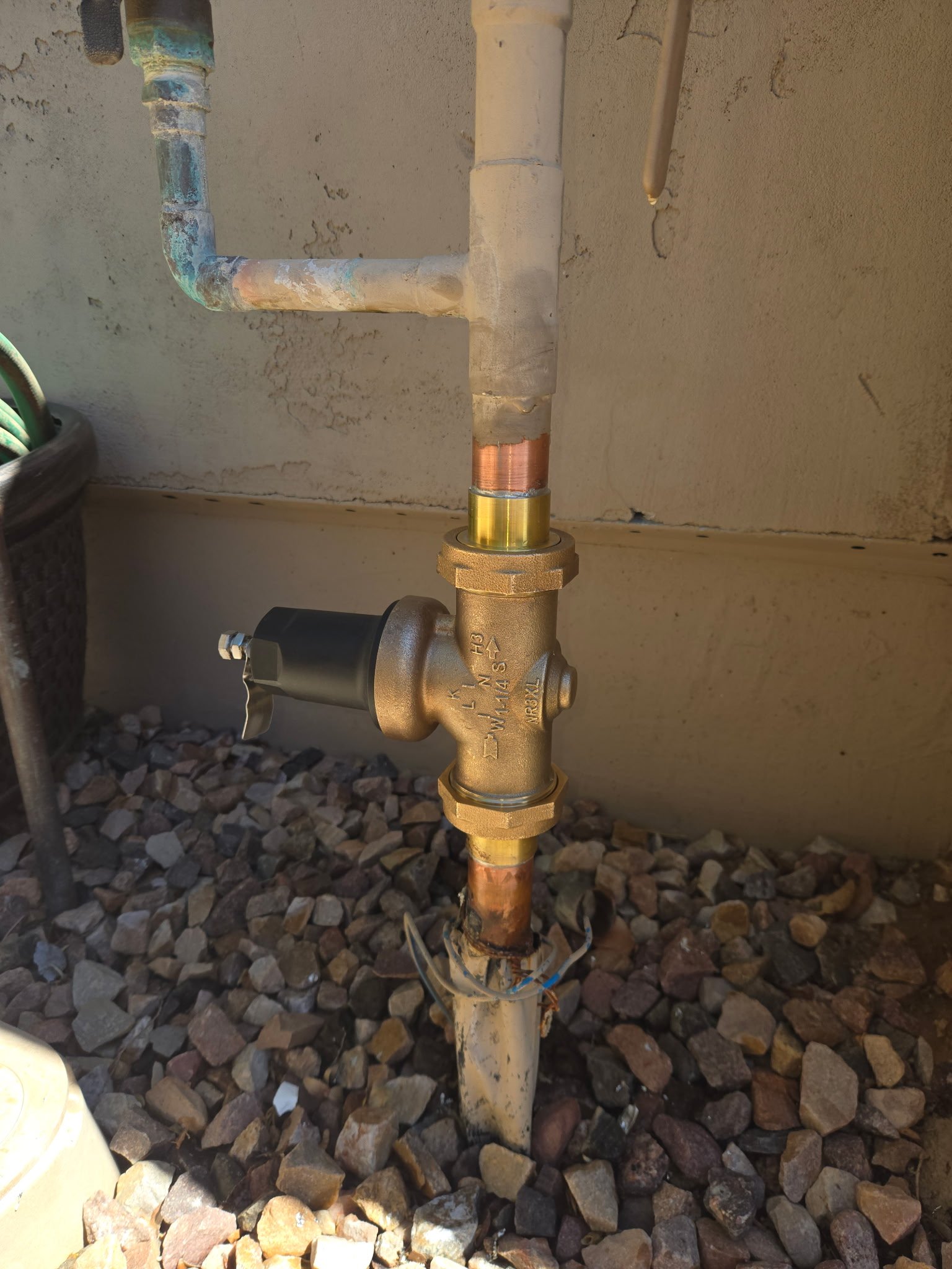We installed a new pressure regulating valve (PRV) at this home in Chandler, AZ.