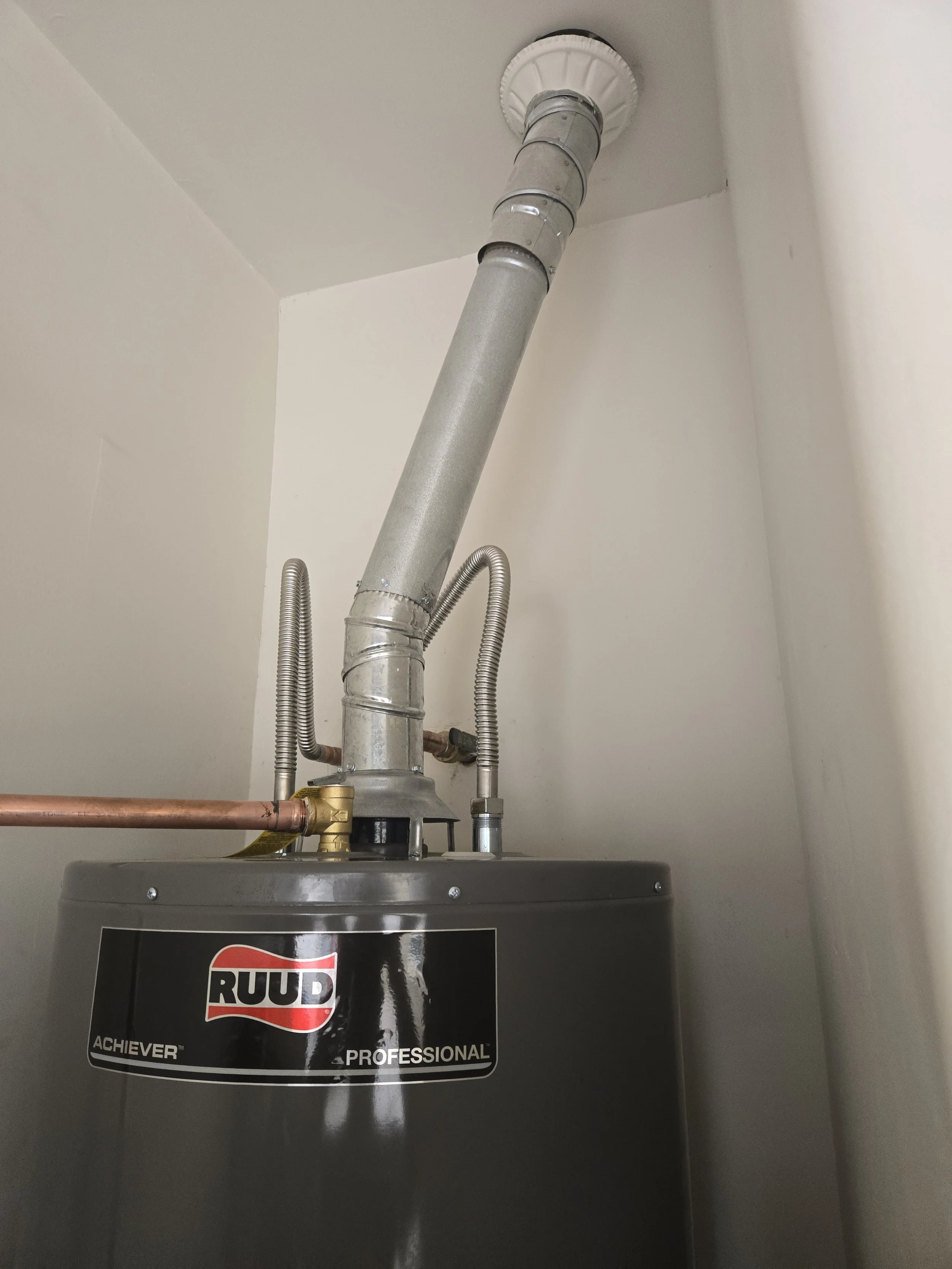 New water heater connected properly at a home in Gilbert, AZ.