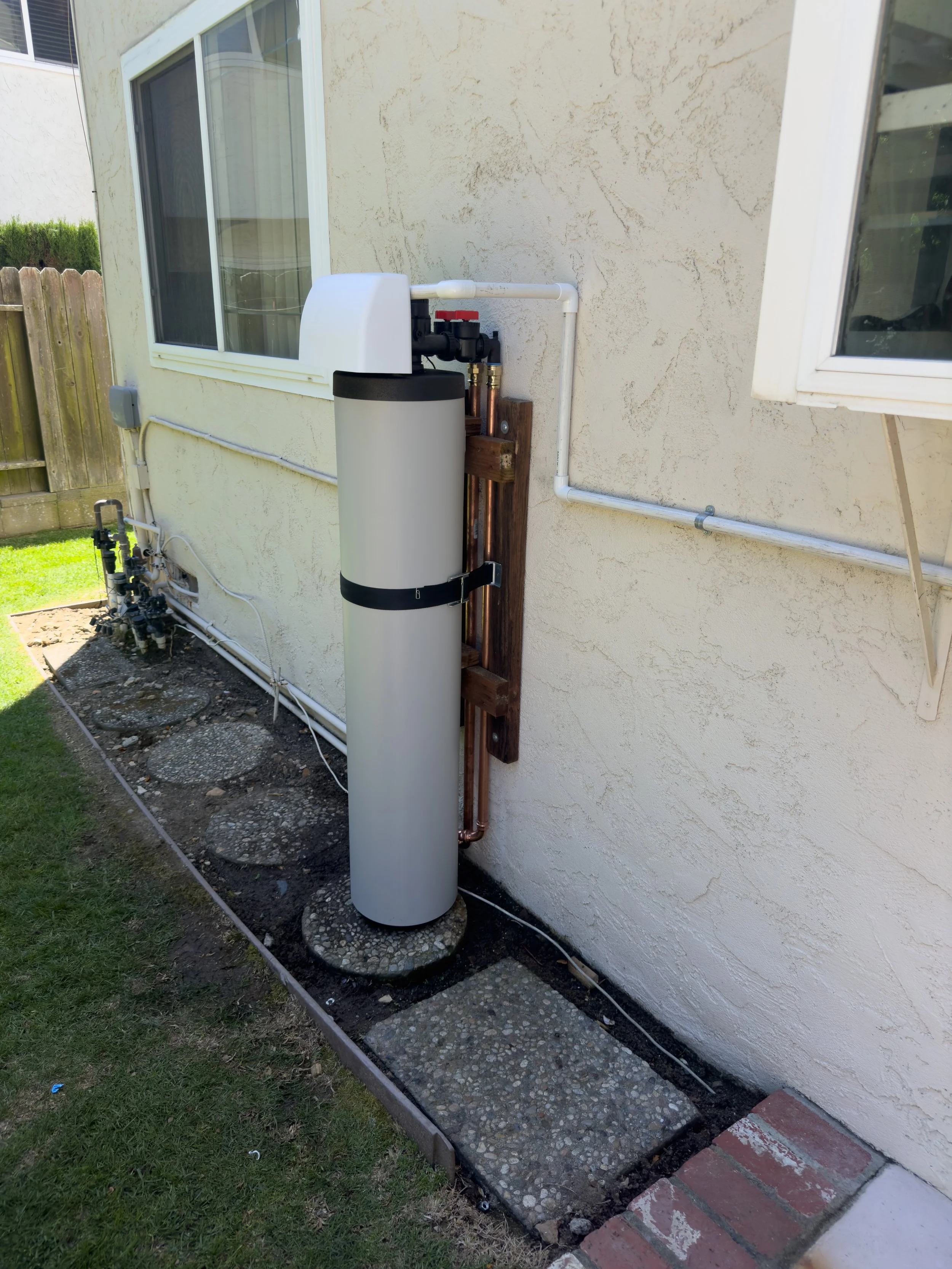 Impact carbon filter installation in Los Angeles, CA.