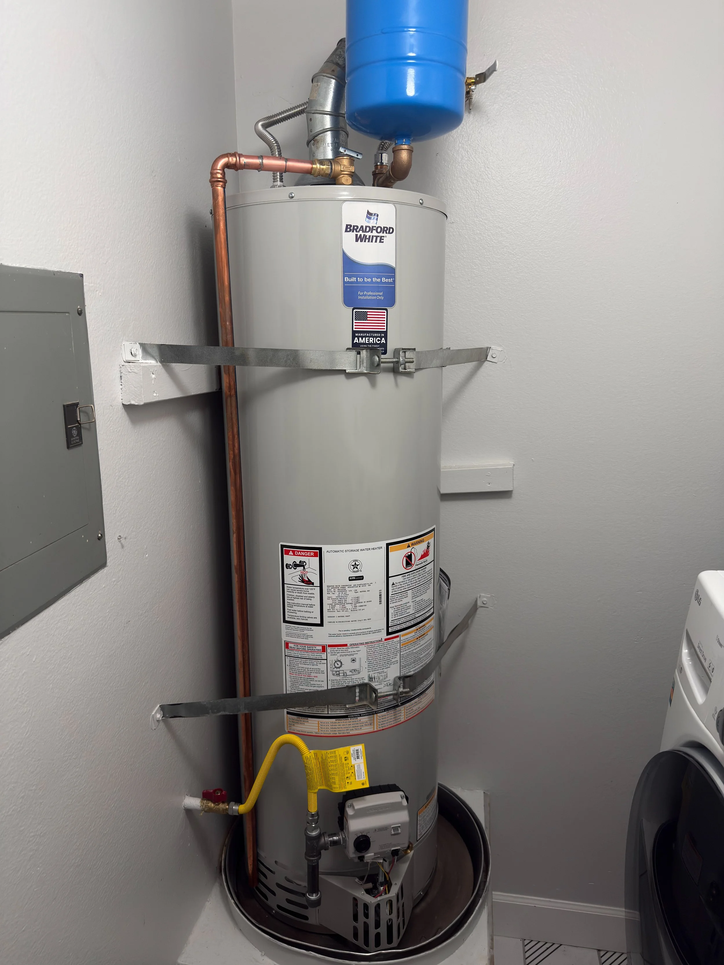 Bradford White conventional water heater installation in Thousand Oaks, CA.