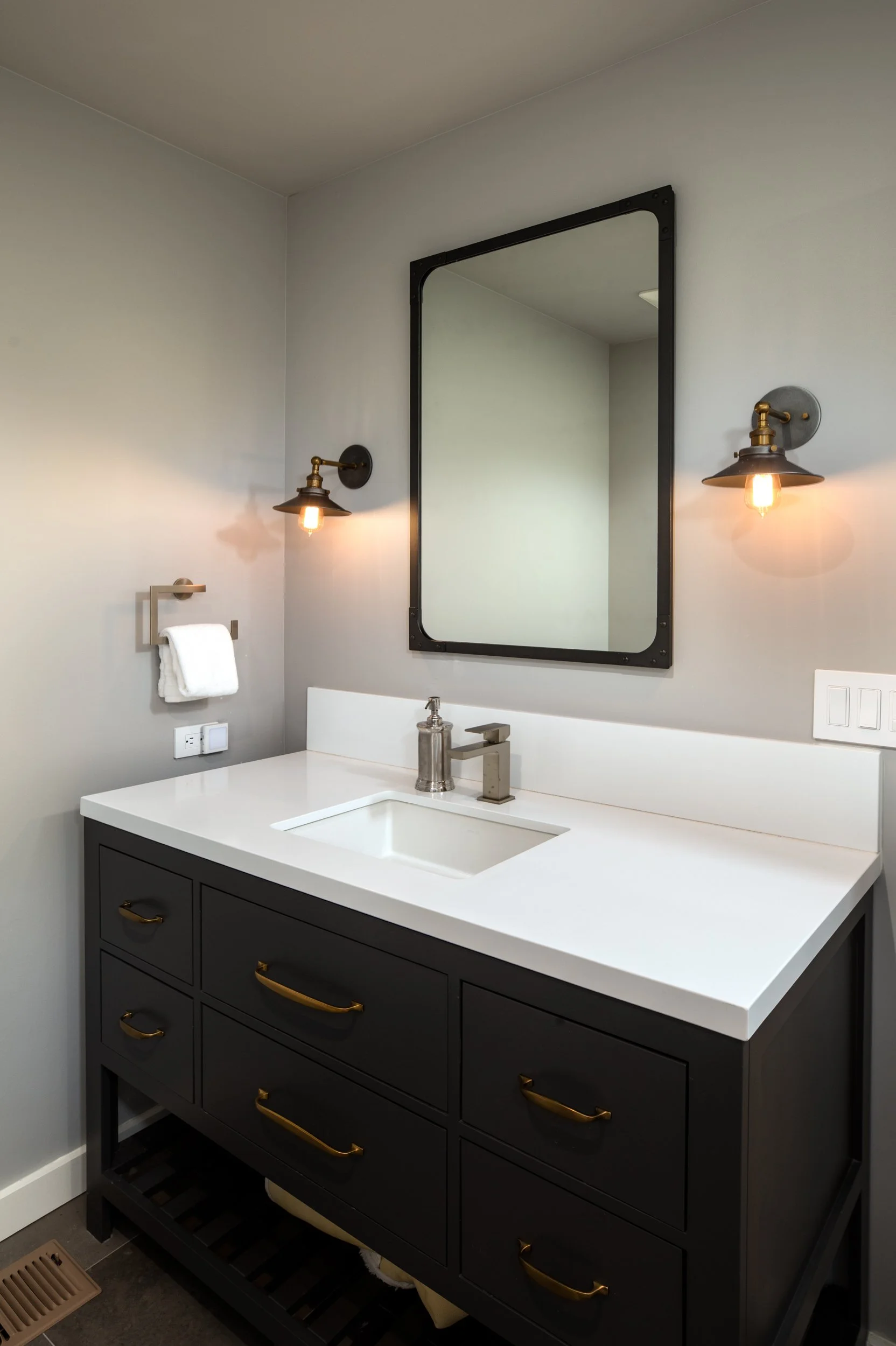 21-TwinOaks_Matt_Anello-8098-MLS.jpg