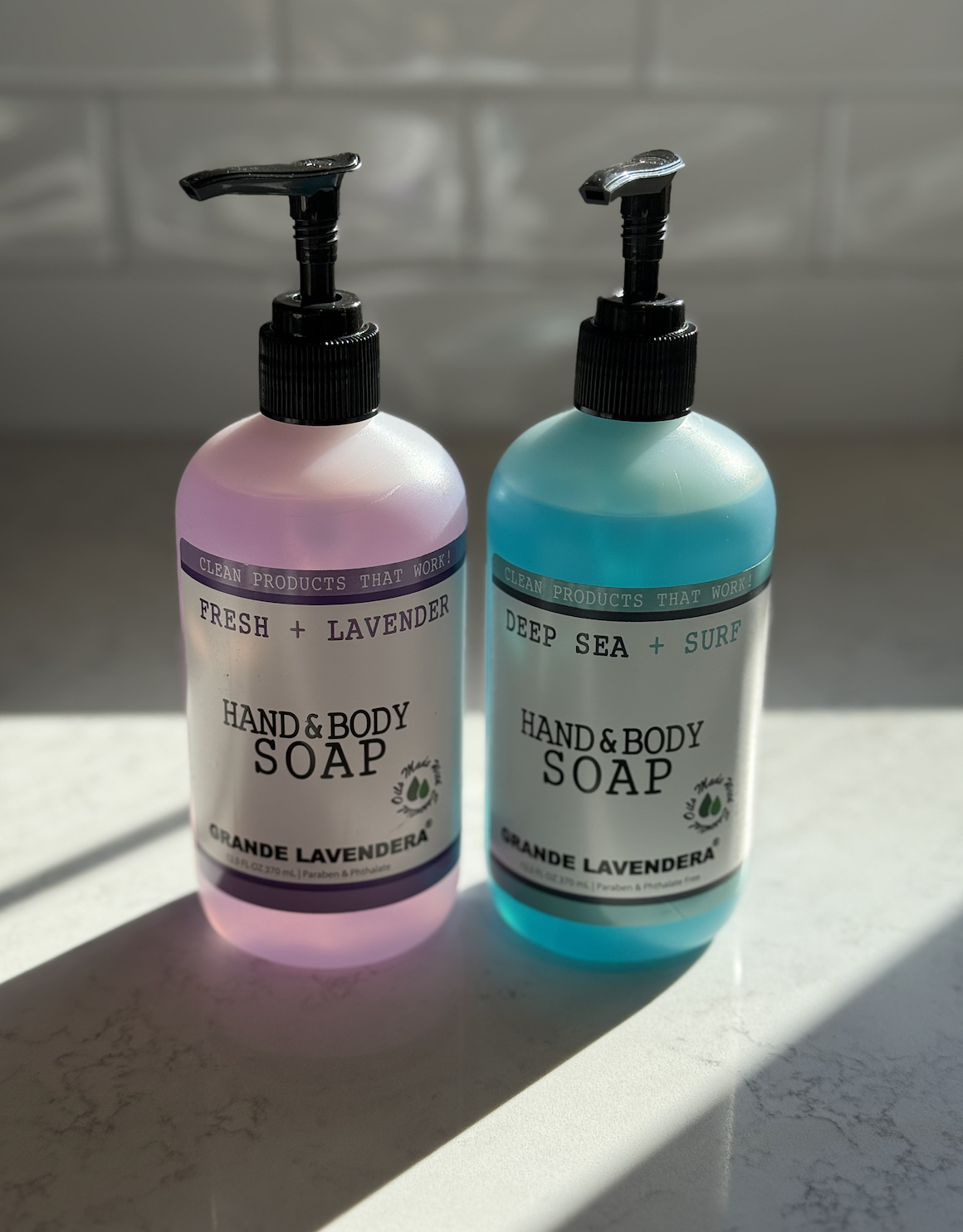 Kim Hamilton, UGC Creator, Grande Lavendera Product photos