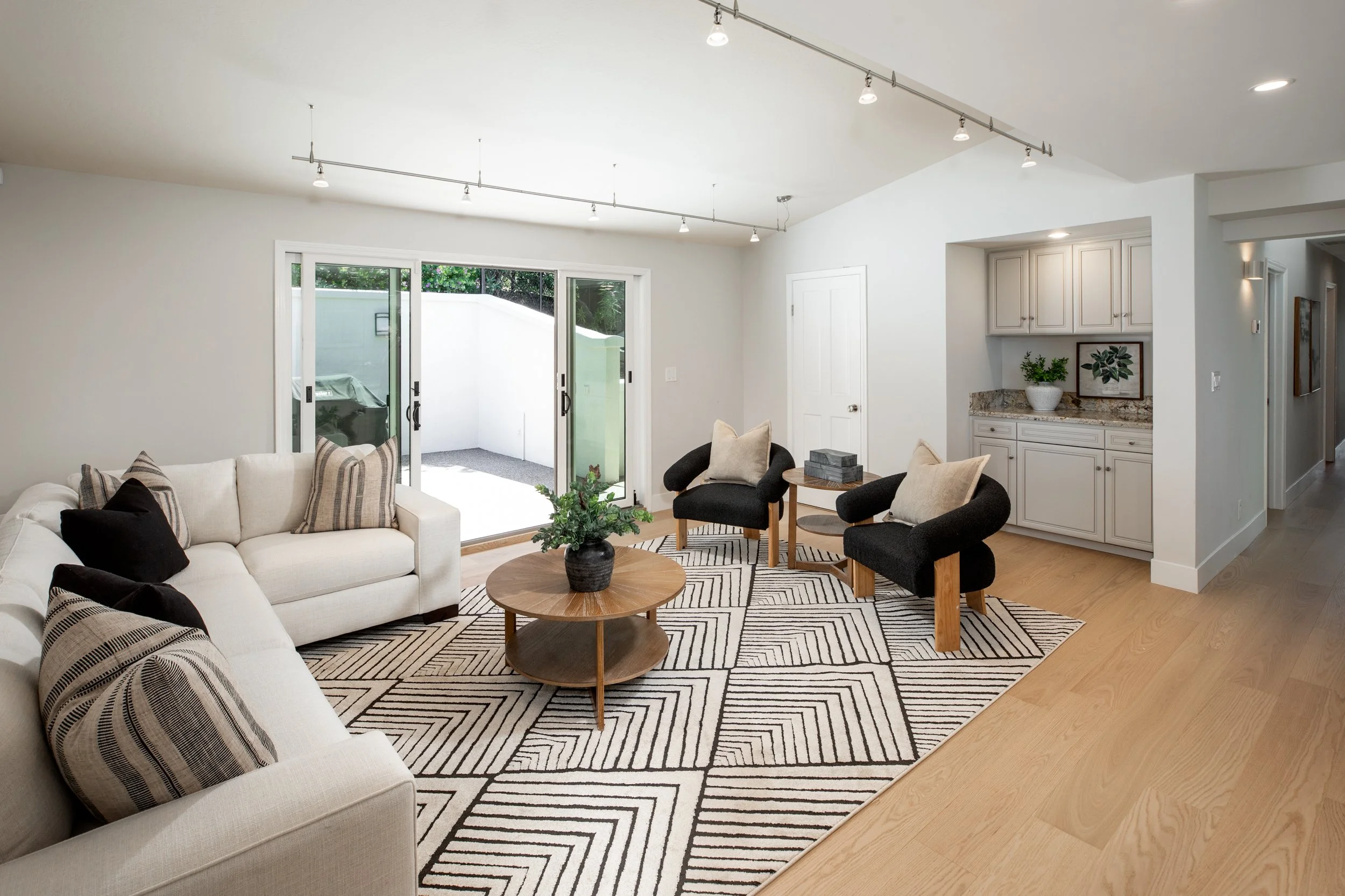13-LaCresta_Matt_Anello-6684-MLS.jpg