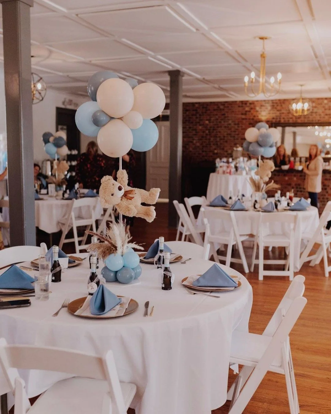 Soft details, thoughtful touches, and a space that brings it all together ✨

From custom tablescapes to statement balloon installs, every corner is designed to feel intentional, elevated, and completely yours 🤍

This is what your celebration could l