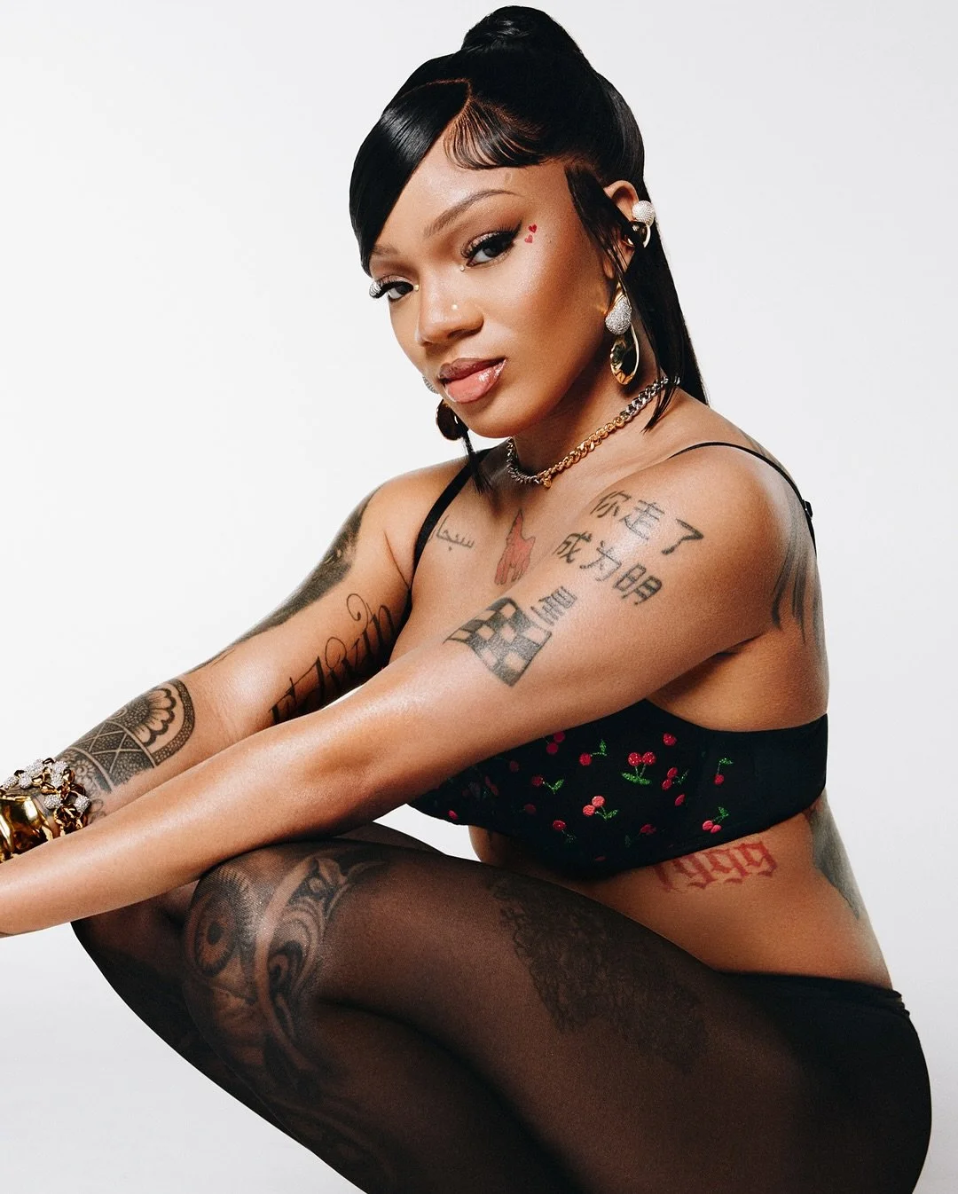 savagexfenty_1738674697_3560583885624738117_6345292199 (1).jpg