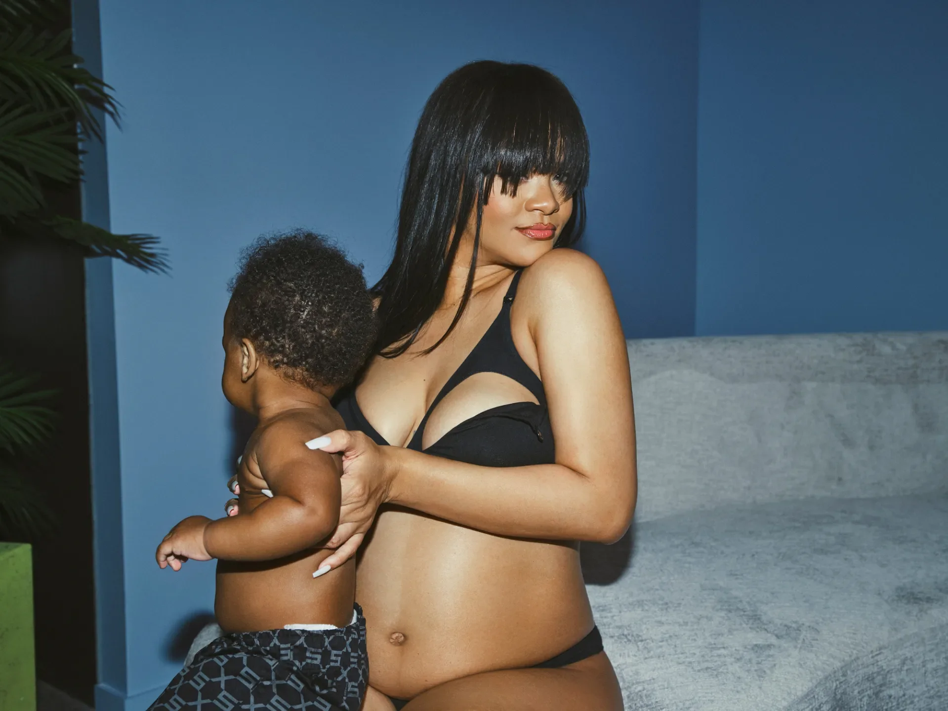 Rihanna-for-Savage-x-Fenty-Maternity-1.webp
