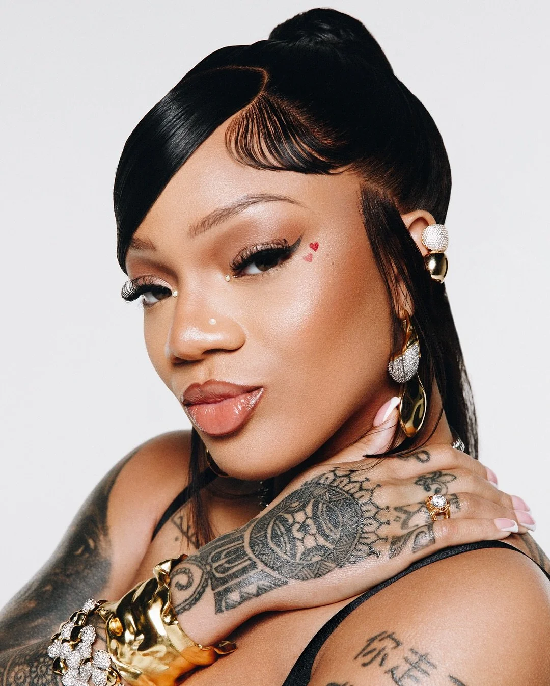 savagexfenty_1738674697_3560583885683622602_6345292199 (1).jpg