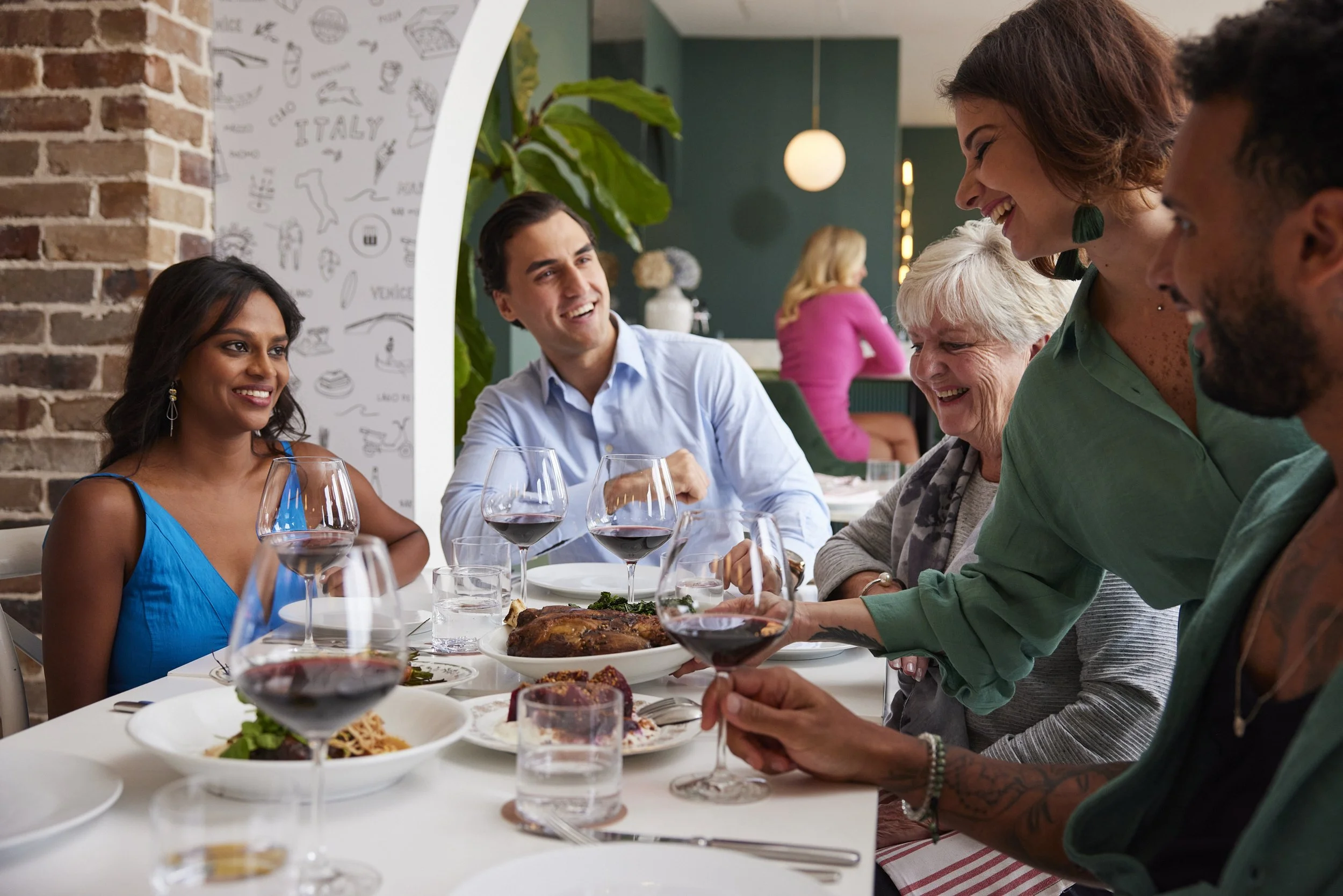 Group Dining & Venue for Large Groups in Maroubra