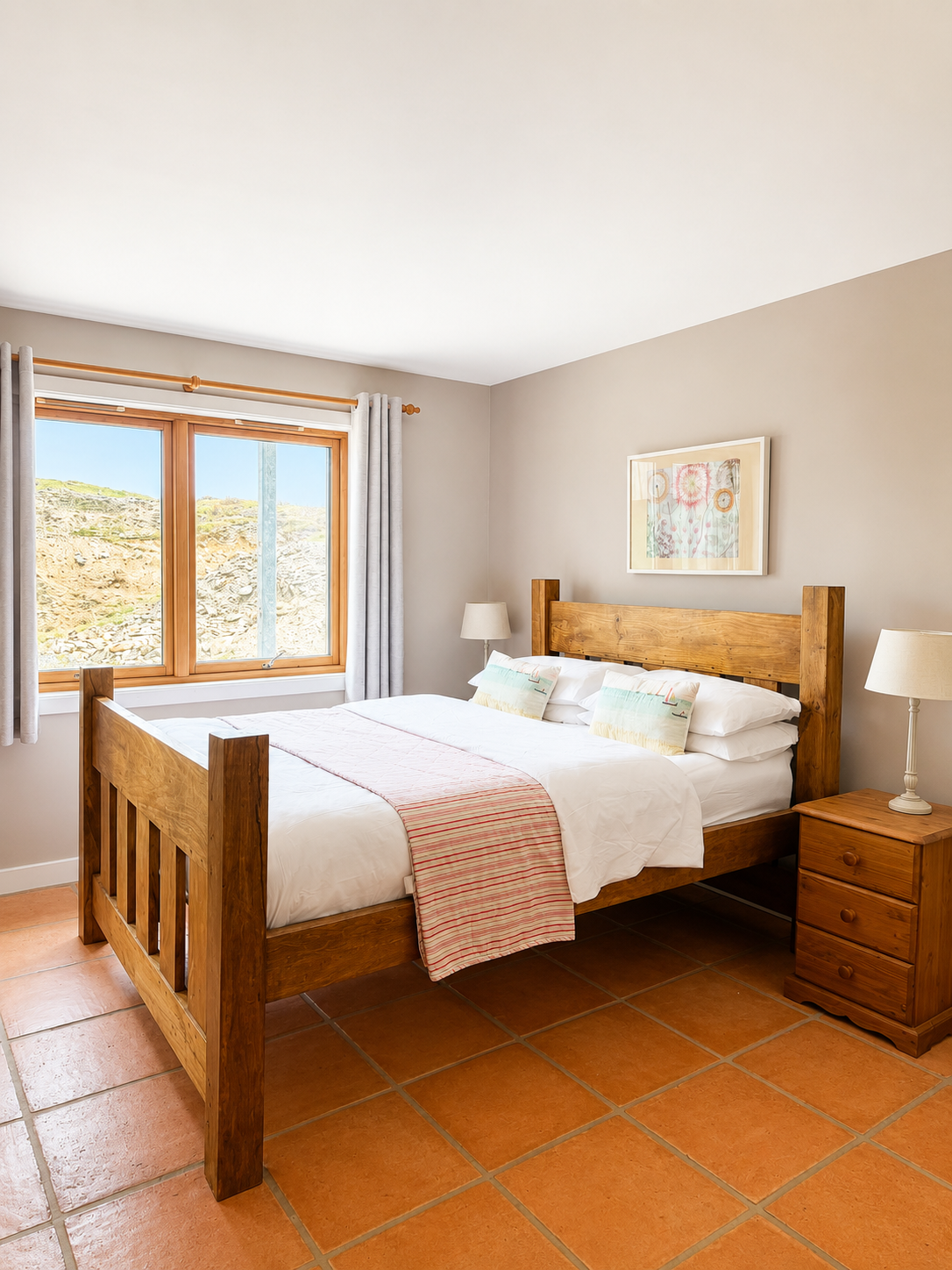 Guest bedroom 4
