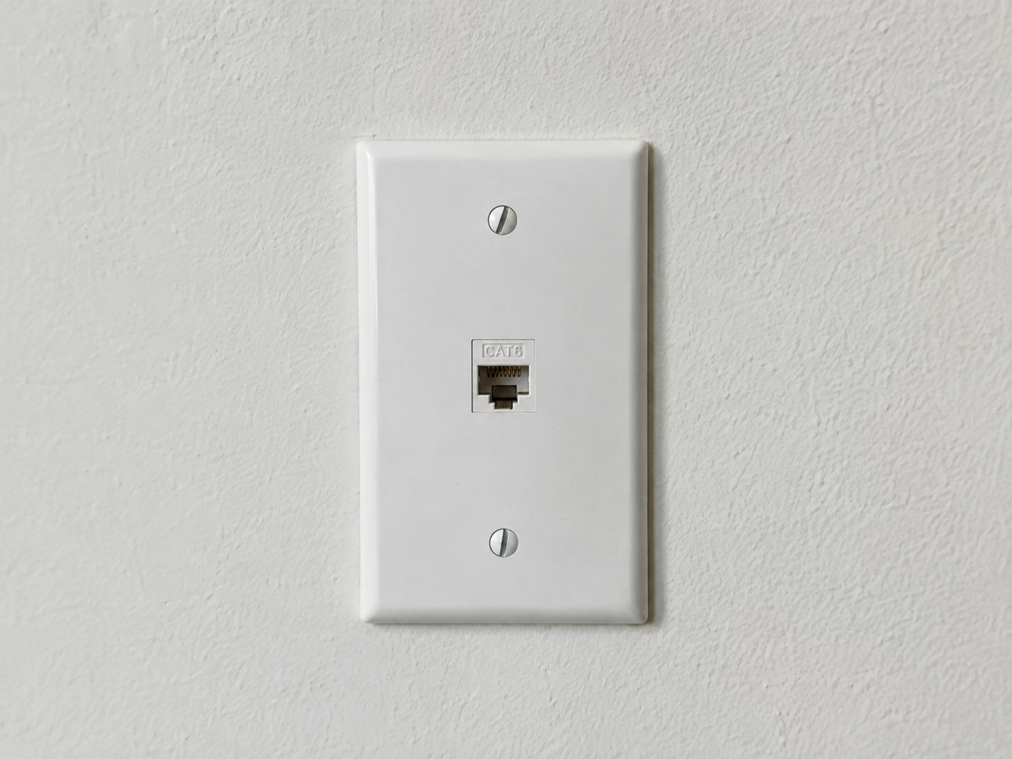 Professional ethernet wall jack installation and structured cabling service in DFW, Frisco.