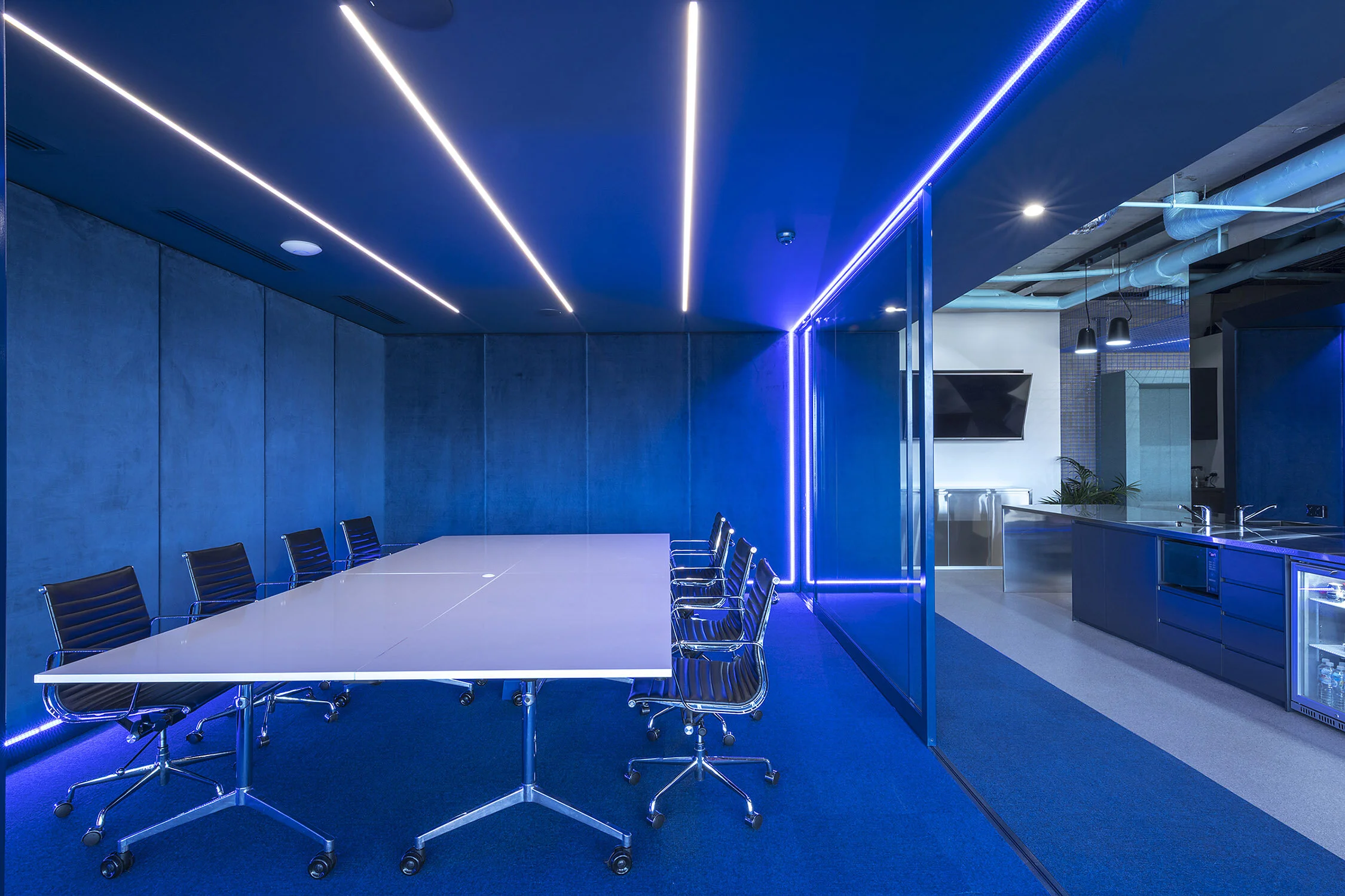 delv_01_meetingroom.jpg