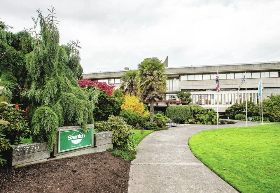 Saanich staff gets go-ahead to sign off on procurements without council approval