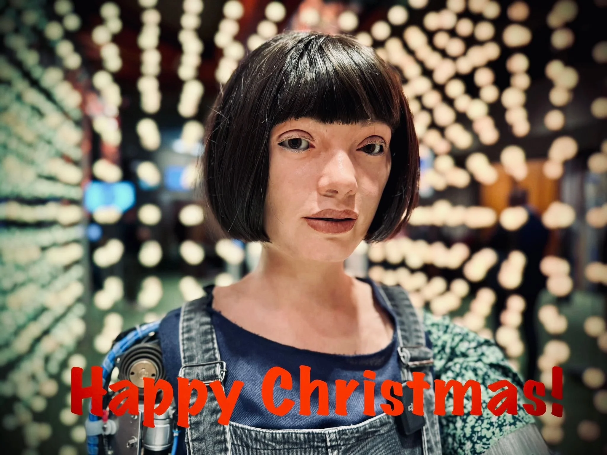 Happy Christmas from Ai-Da
