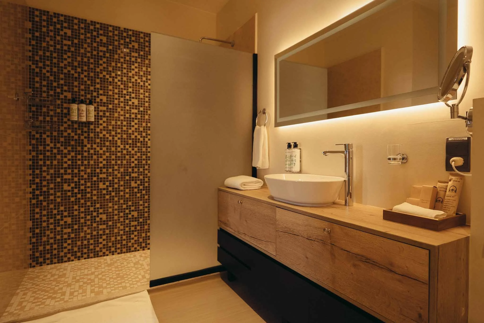 Alula Accommodation-8.jpg