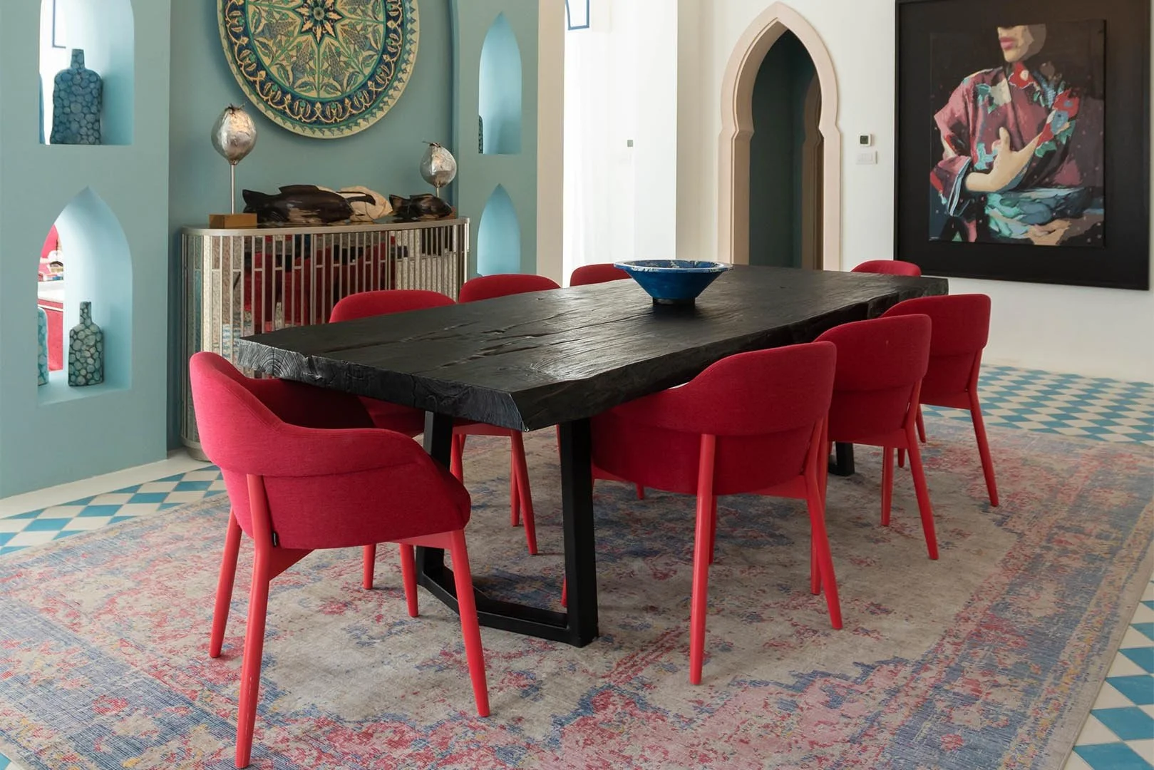 0015_RoyalGem-Cloud7-Aqaba-Residence-Luxury-Travel-Vacation-Aqaba-Jordan-Fourbedrooms-diningarea.jpg