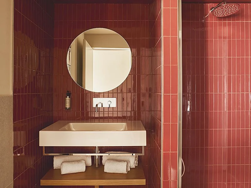 Colere1600byCloud7-website_Junior Suite-8.jpg