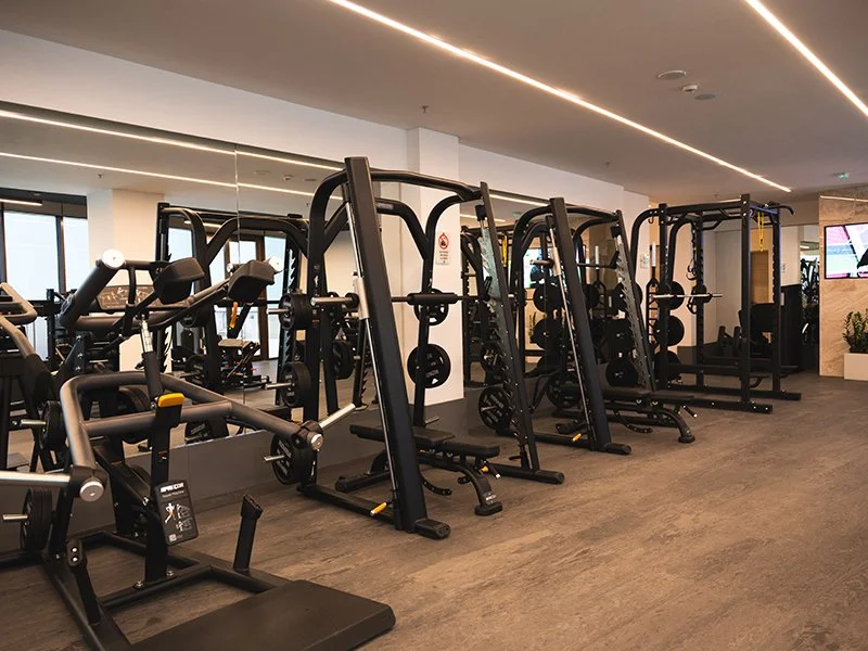 RaybyCloud7_Gentlemen Wellness-2.jpg