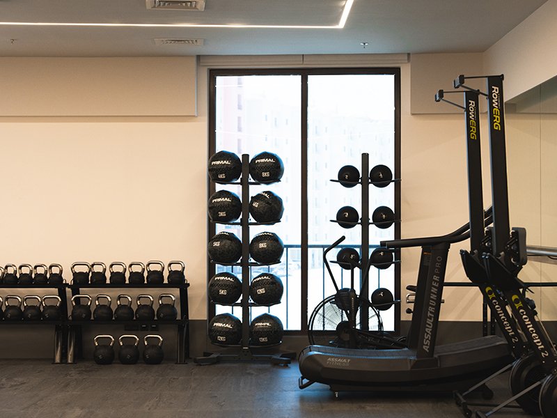 RaybyCloud7_Gentlemen Wellness-1.jpg