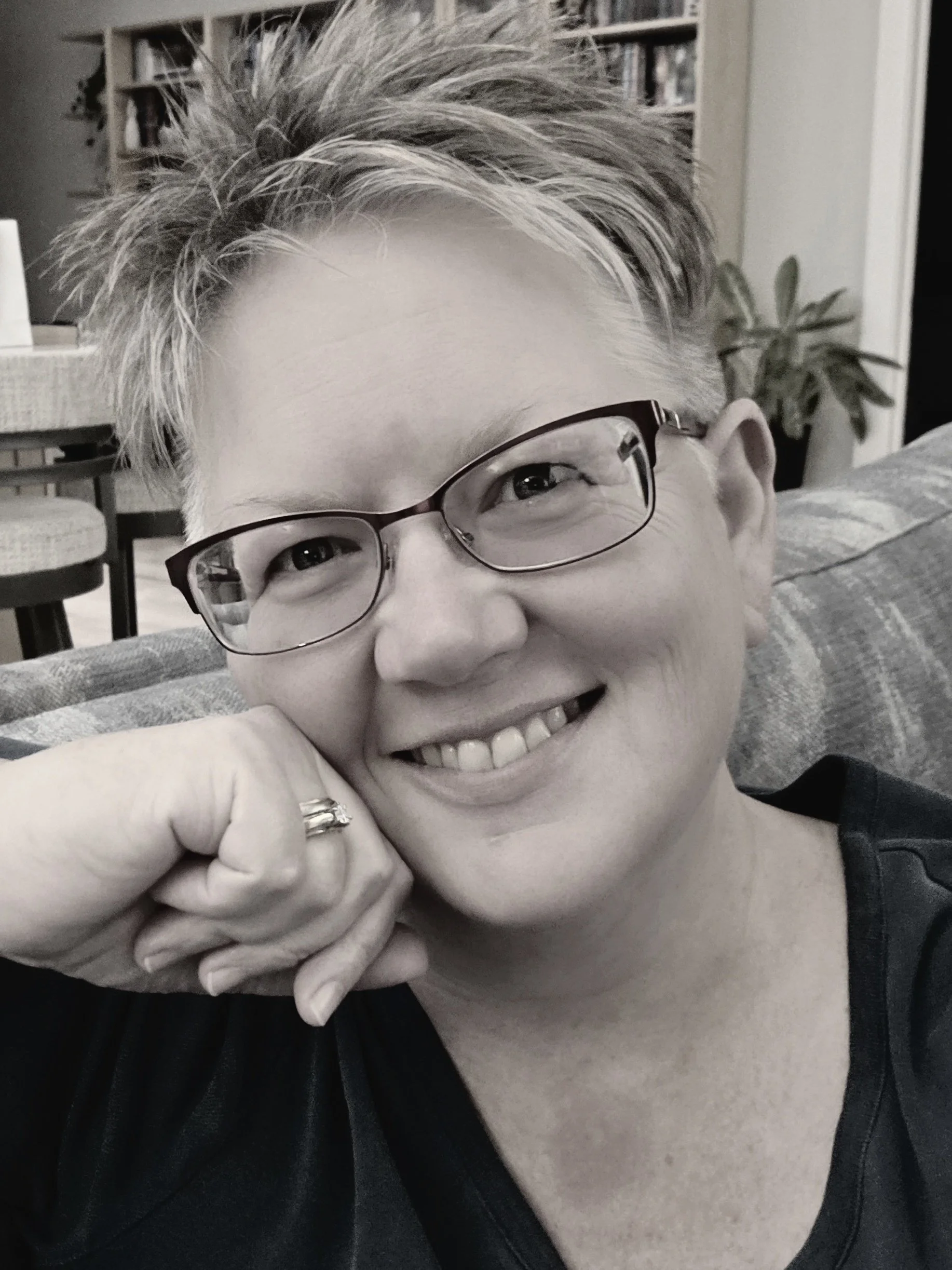 Sandi Dewar