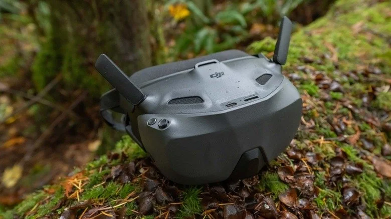 DJI Goggle 3

Specs: Dual 1080p Micro-OLED Screens | 100Hz Refresh Rate | Real View PiP (Picture-in-Picture) | Ultra-Low Latency.