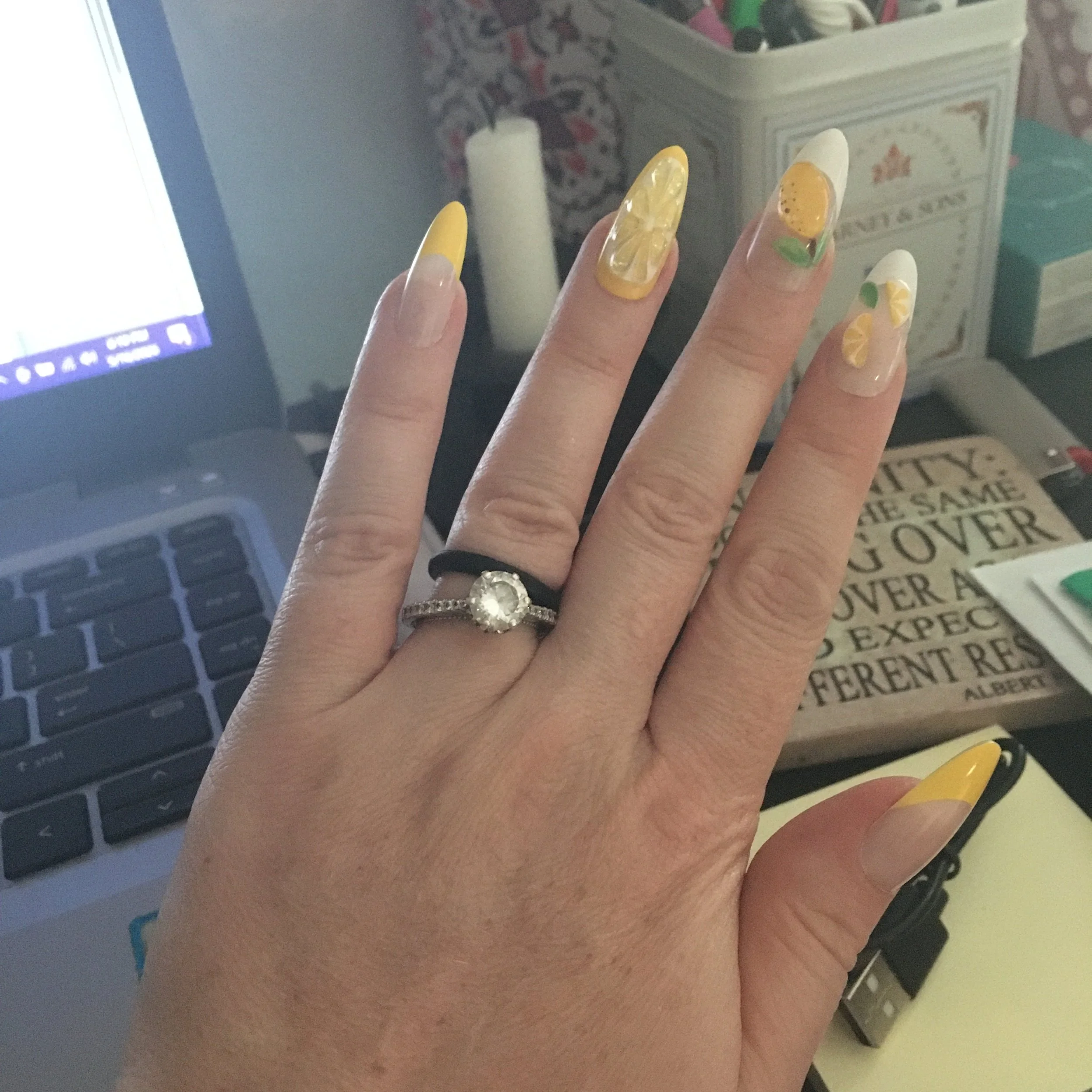 lemon finger nails