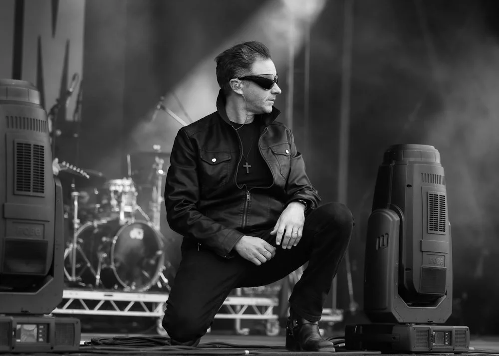 Niall "Bono" Donnelly from the Excellent Rattle and Hum U2 Tribute band