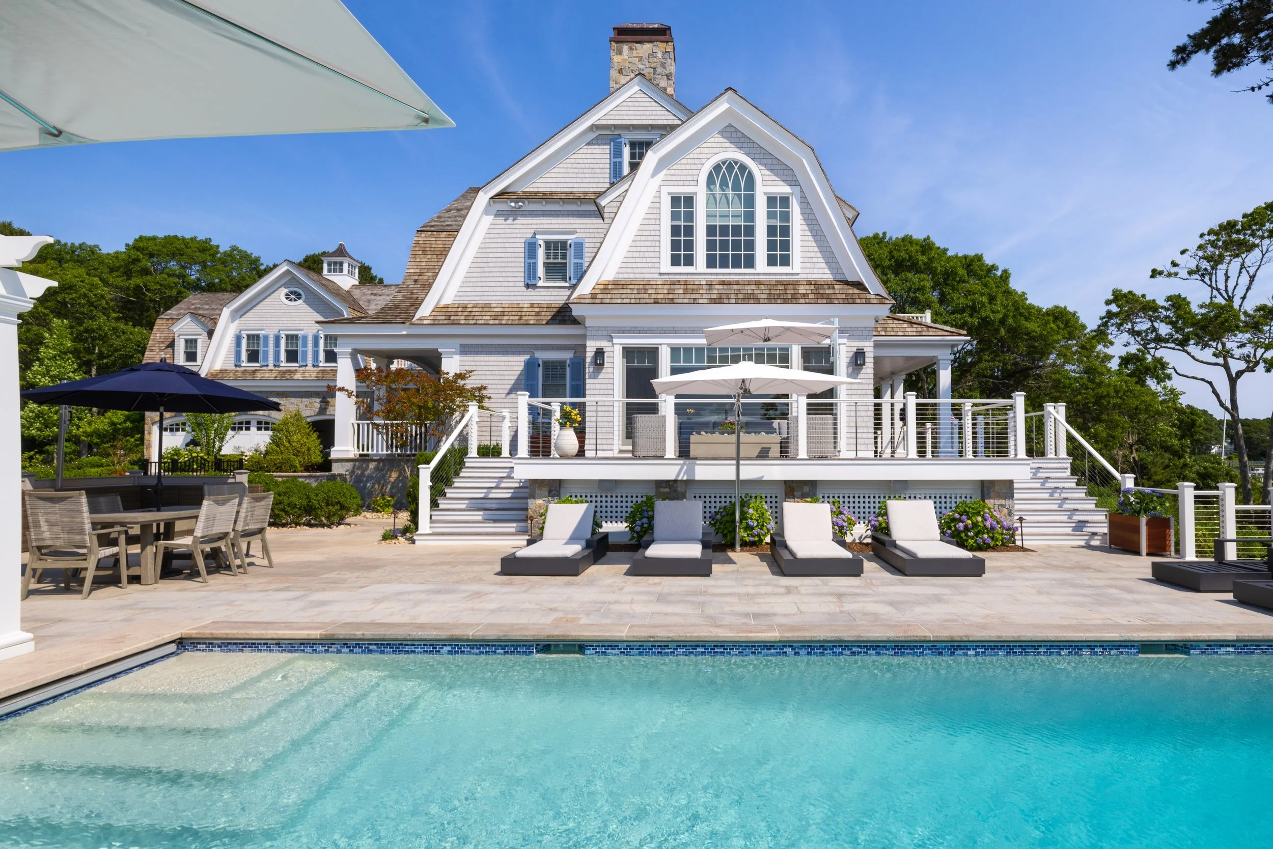 bridge-street-house-gambrel-osterville_16.jpg