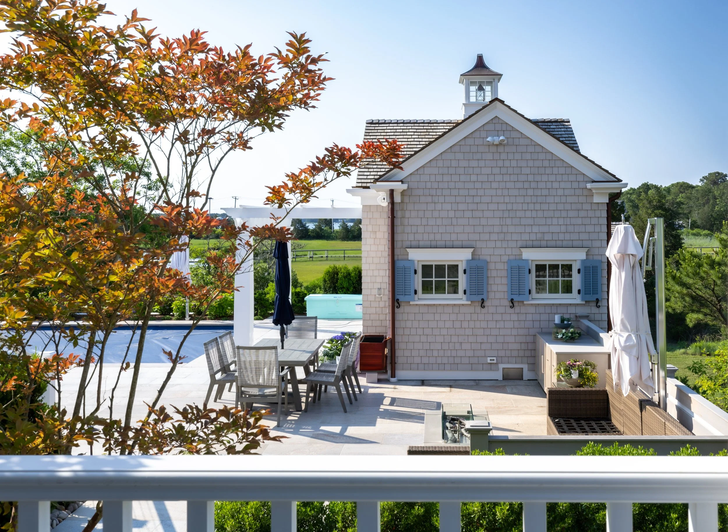 bridge-street-house-gambrel-osterville_3.jpg