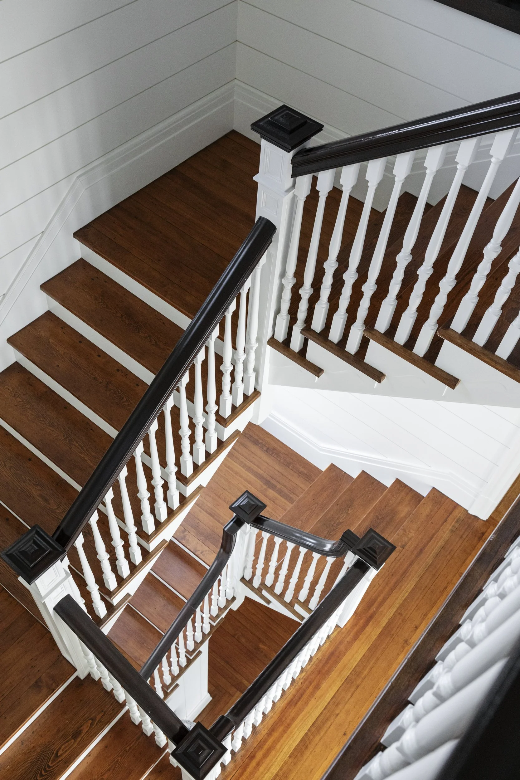 historic-rennovation-sea-view-house.jpg