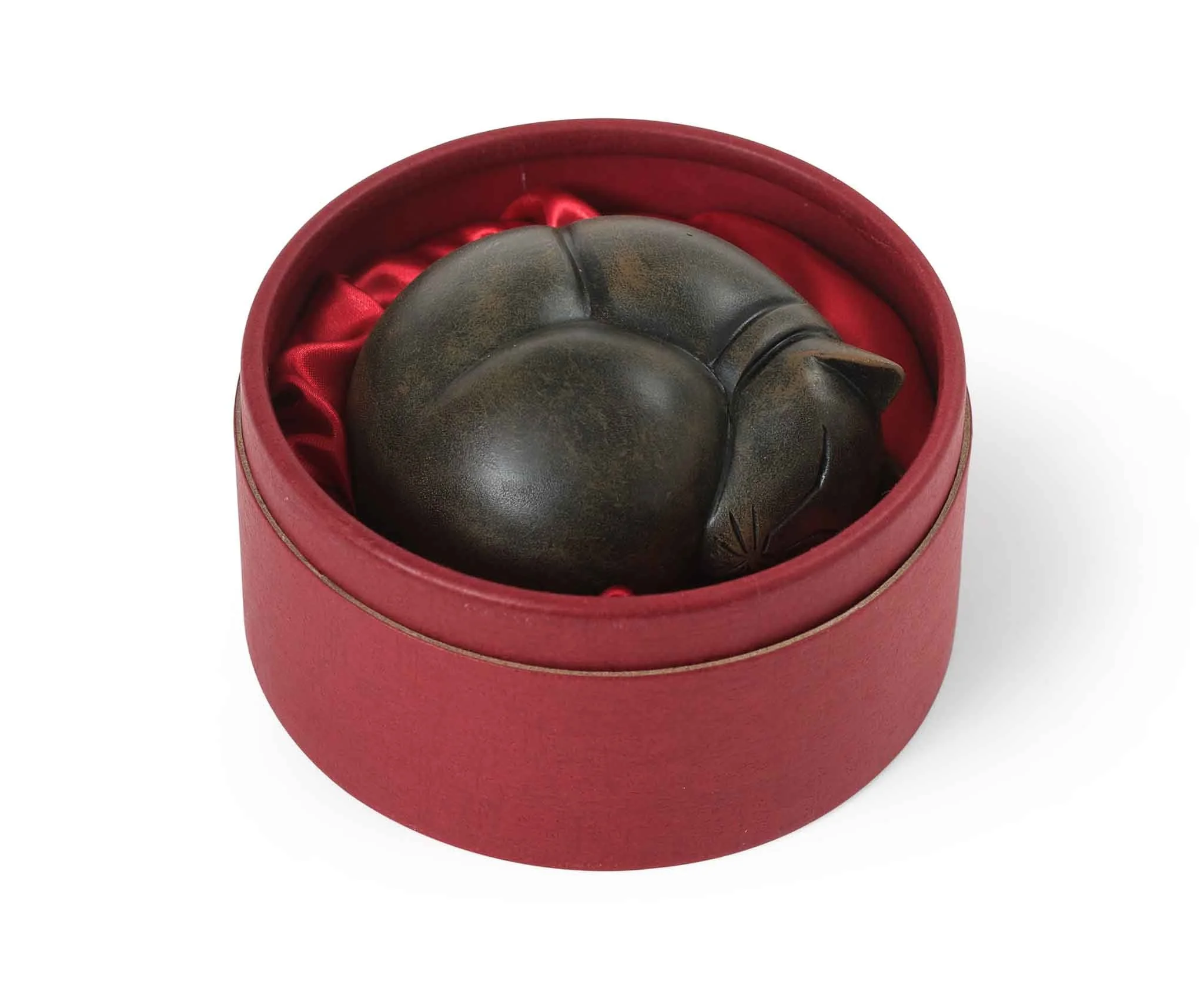 Sleeping-Cat-Keepsake-Packaging-01-(Web Size).jpg