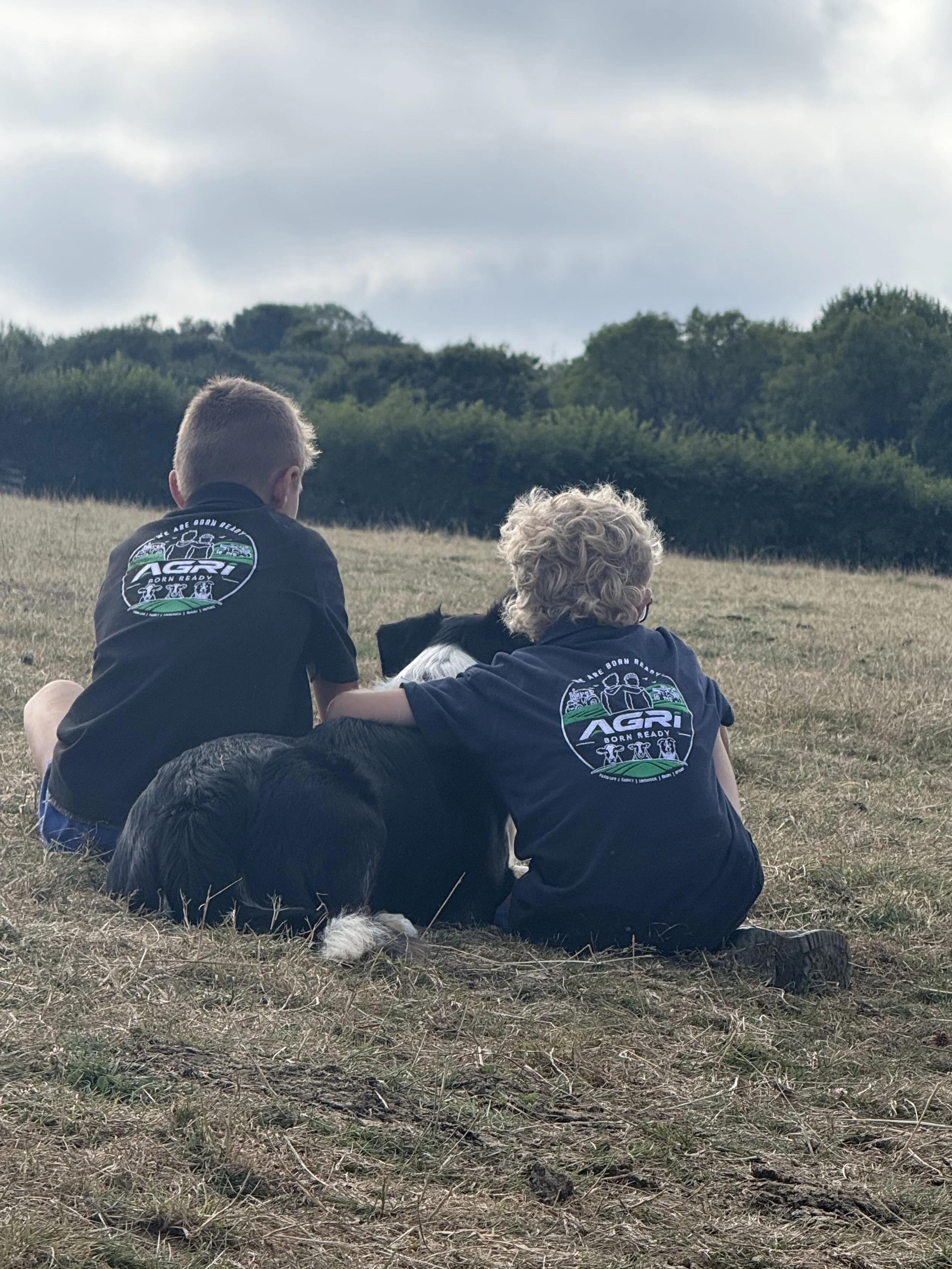 Agri Born Ready polo shirt in the field