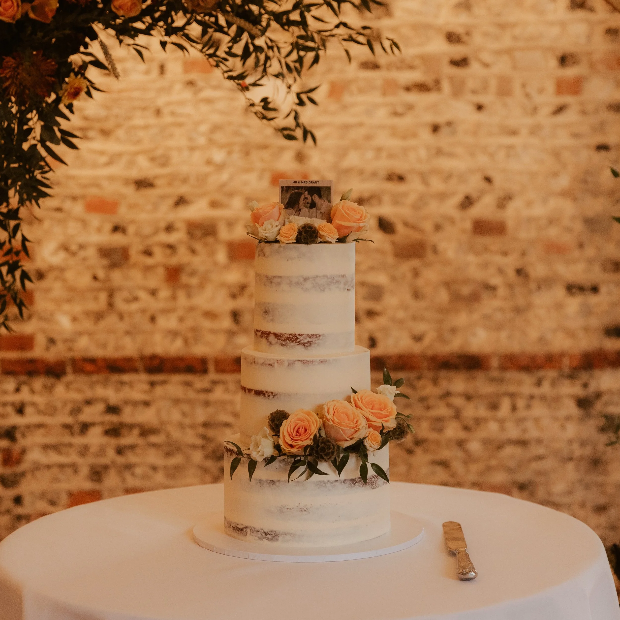 One of the questions I get asked most often:

&ldquo;When should we book our wedding cake?&rdquo;

My advice? As soon as you&rsquo;ve secured your date and venue.

You don&rsquo;t need every detail figured out. In fact, most of my couples don&rsquo;t