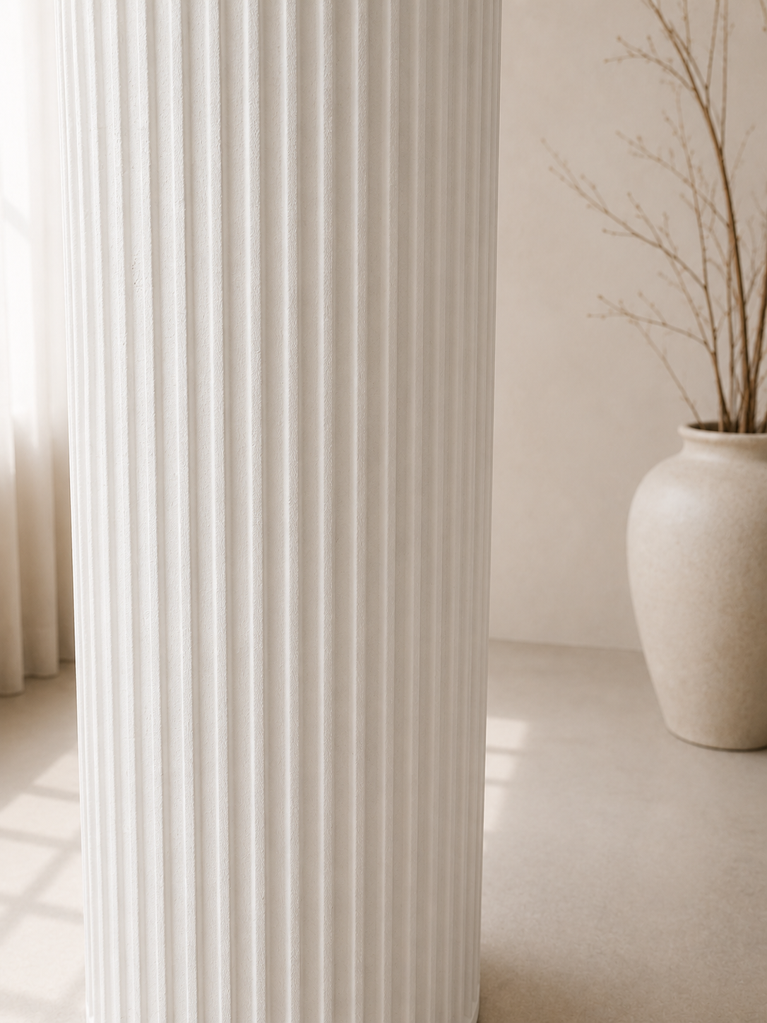 RIPPLE-CAKE-PLINTH-WHITE-CLOSEUP.png