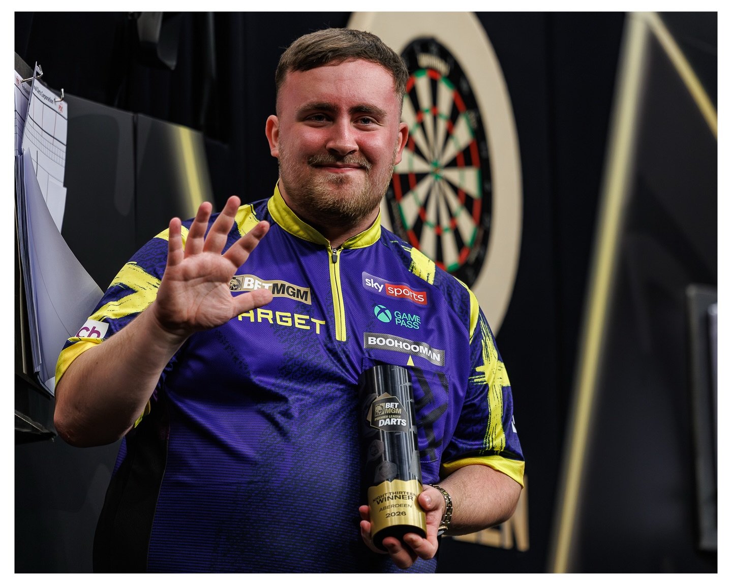 A few frames from night 13 of the Premier League of Darts in Aberdeen.
 
Luke Littler takes his 5th nightly winner 🎯

Images shot for @gettyimages - &copy;️ WM Sport Media / Getty Images 

#premierleagueofdarts #pdc #darts